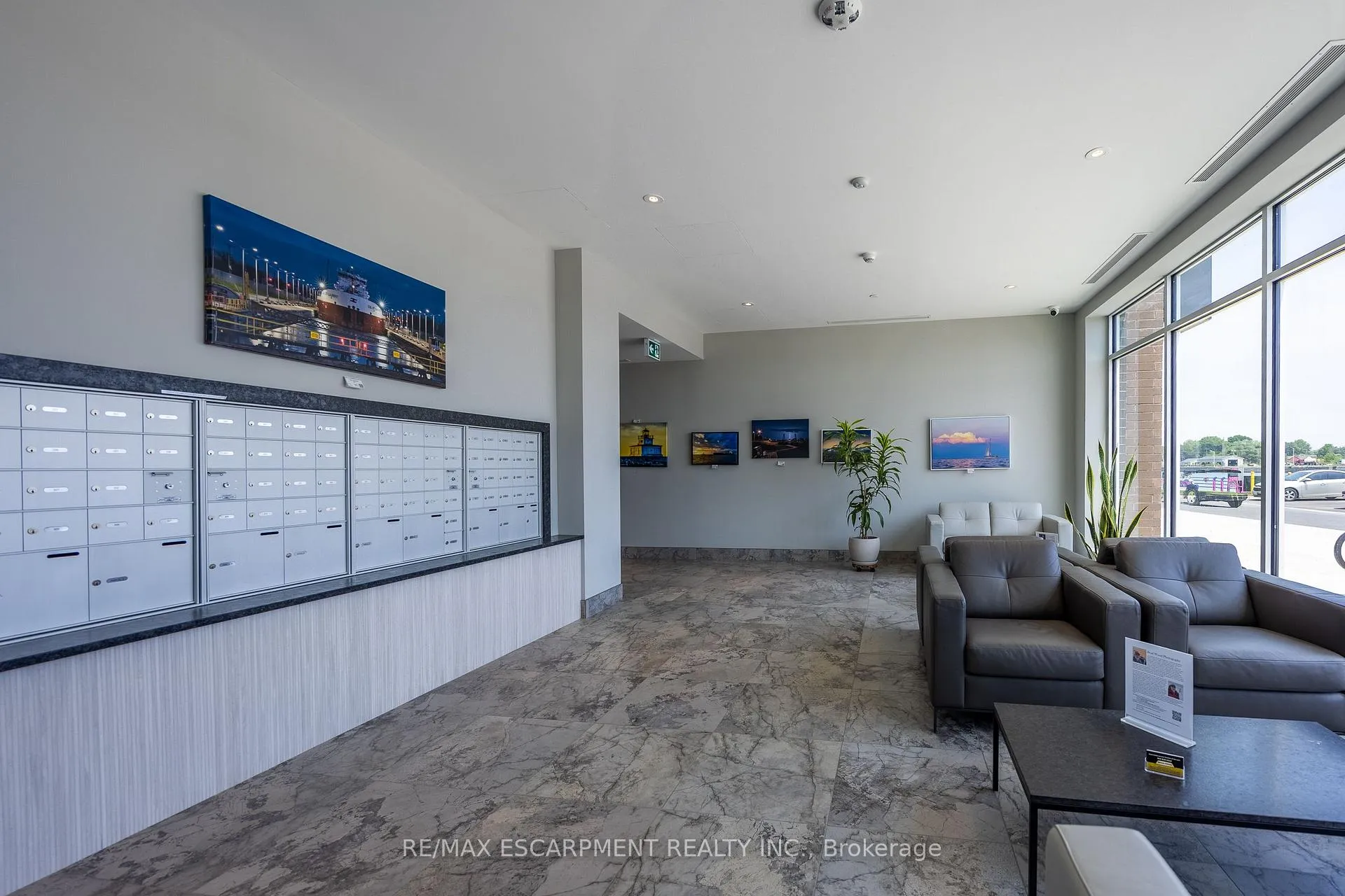 Photo 29 of Unit 201, 118 West Street, Port Colborne, Sugarloaf — HOMEH