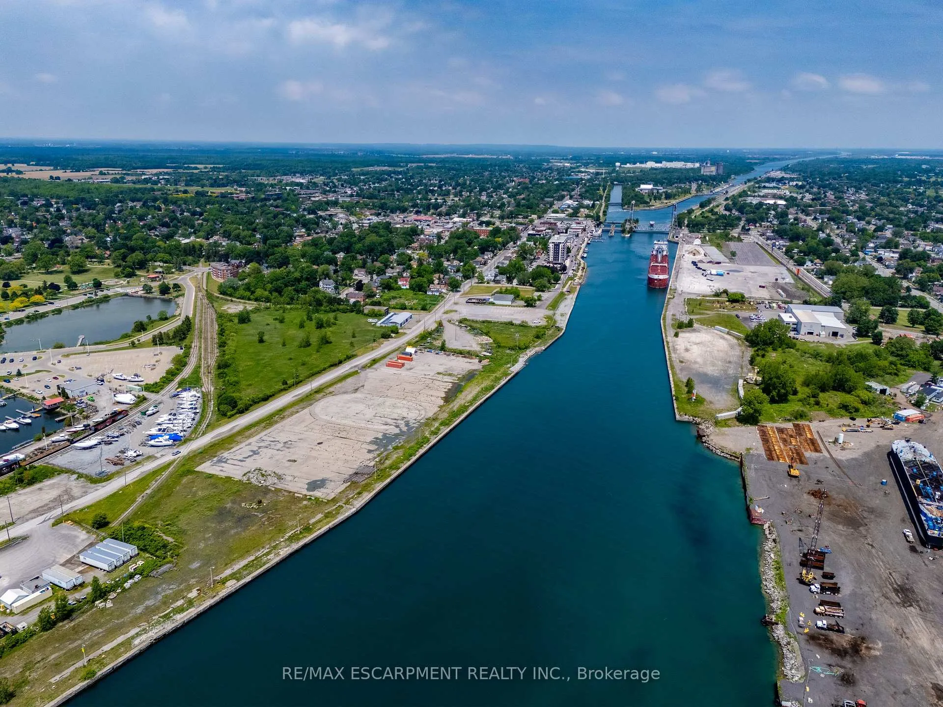 Photo 34 of Unit 201, 118 West Street, Port Colborne, Sugarloaf — HOMEH