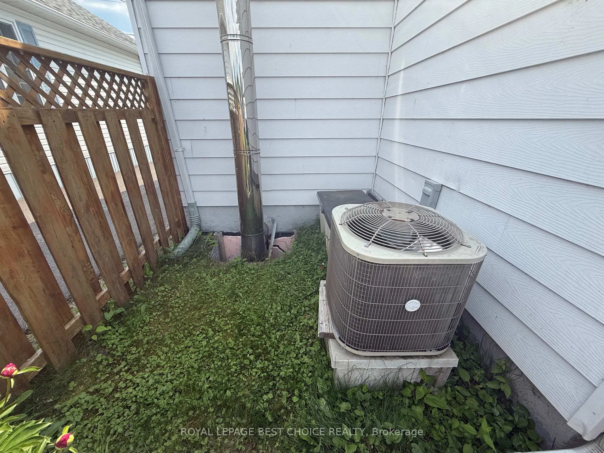 Photo 38 of 105 Pine Street W, Temiskaming Shores, New Liskeard — HOMEH