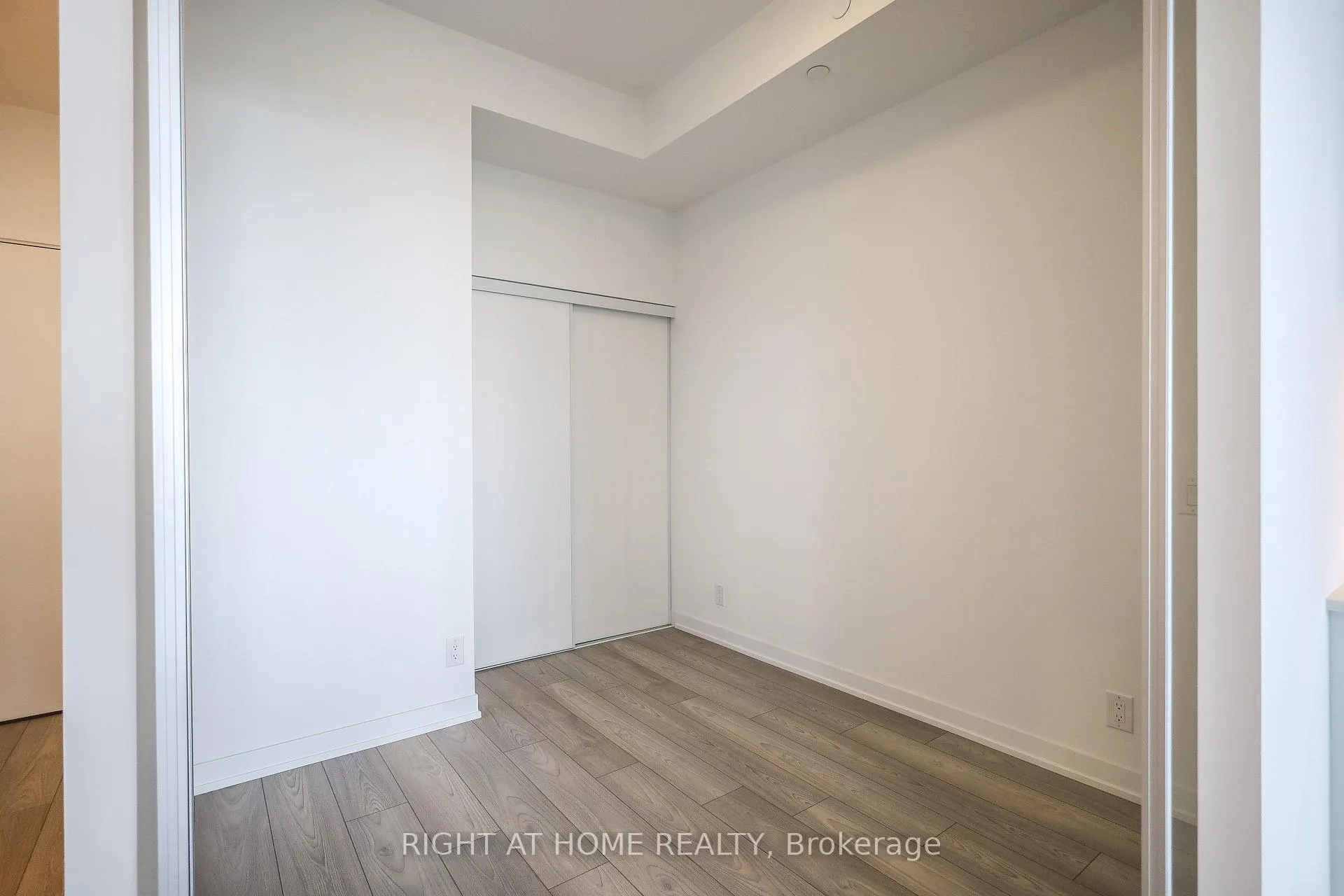 Photo 16 of Unit 1209, 285 Dufferin Street, Toronto, South Parkdale — HOMEH