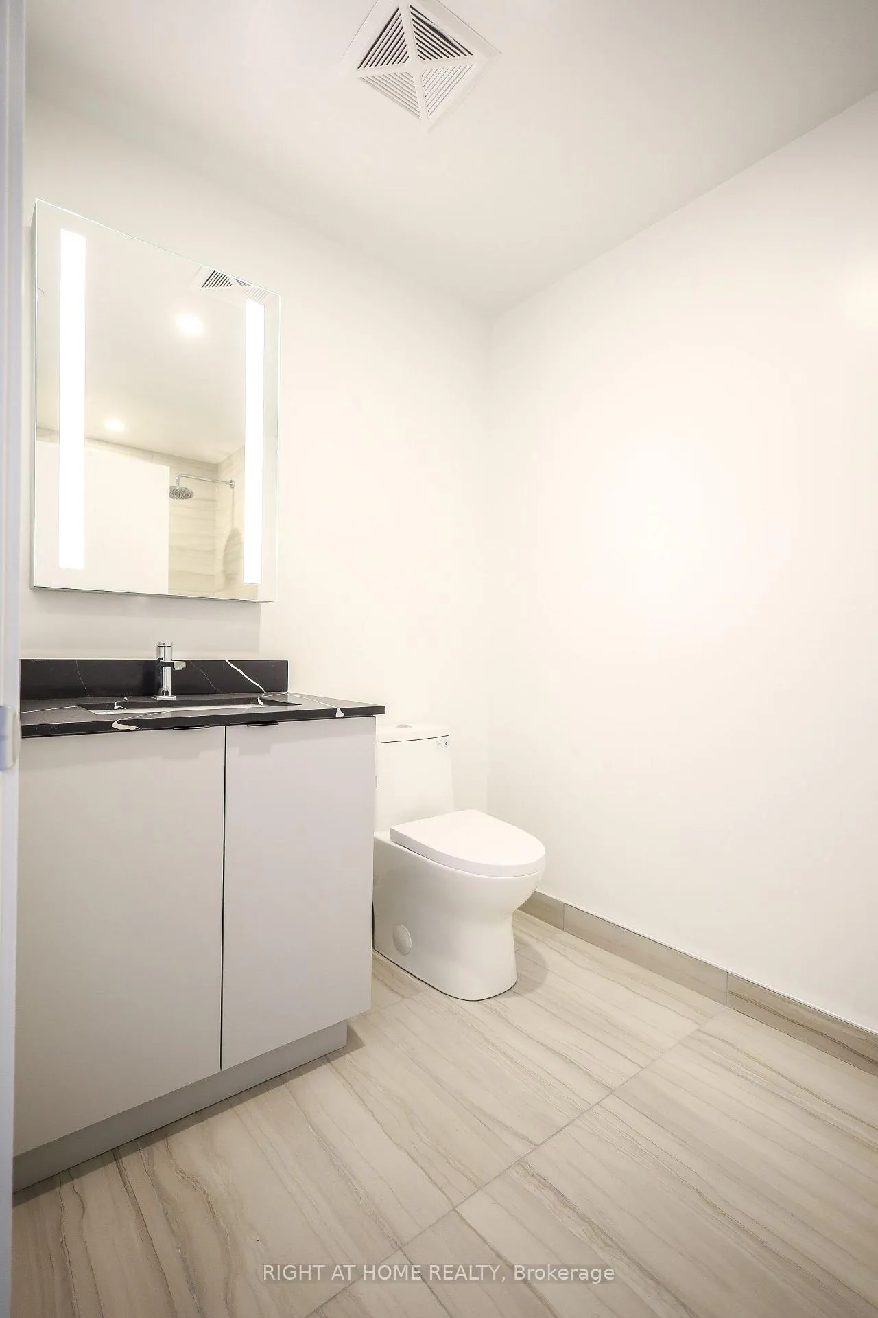 Photo 18 of Unit 917, 285 Dufferin Street, Toronto, South Parkdale — HOMEH