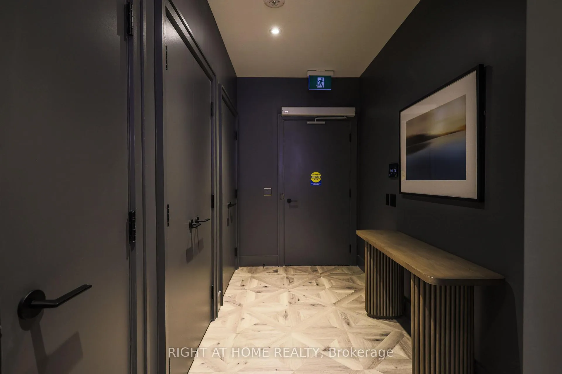Photo 30 of Unit 917, 285 Dufferin Street, Toronto, South Parkdale — HOMEH