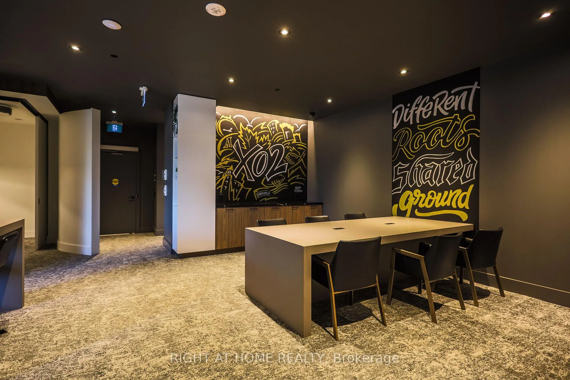 Photo 31 of Unit 917, 285 Dufferin Street, Toronto, South Parkdale — HOMEH