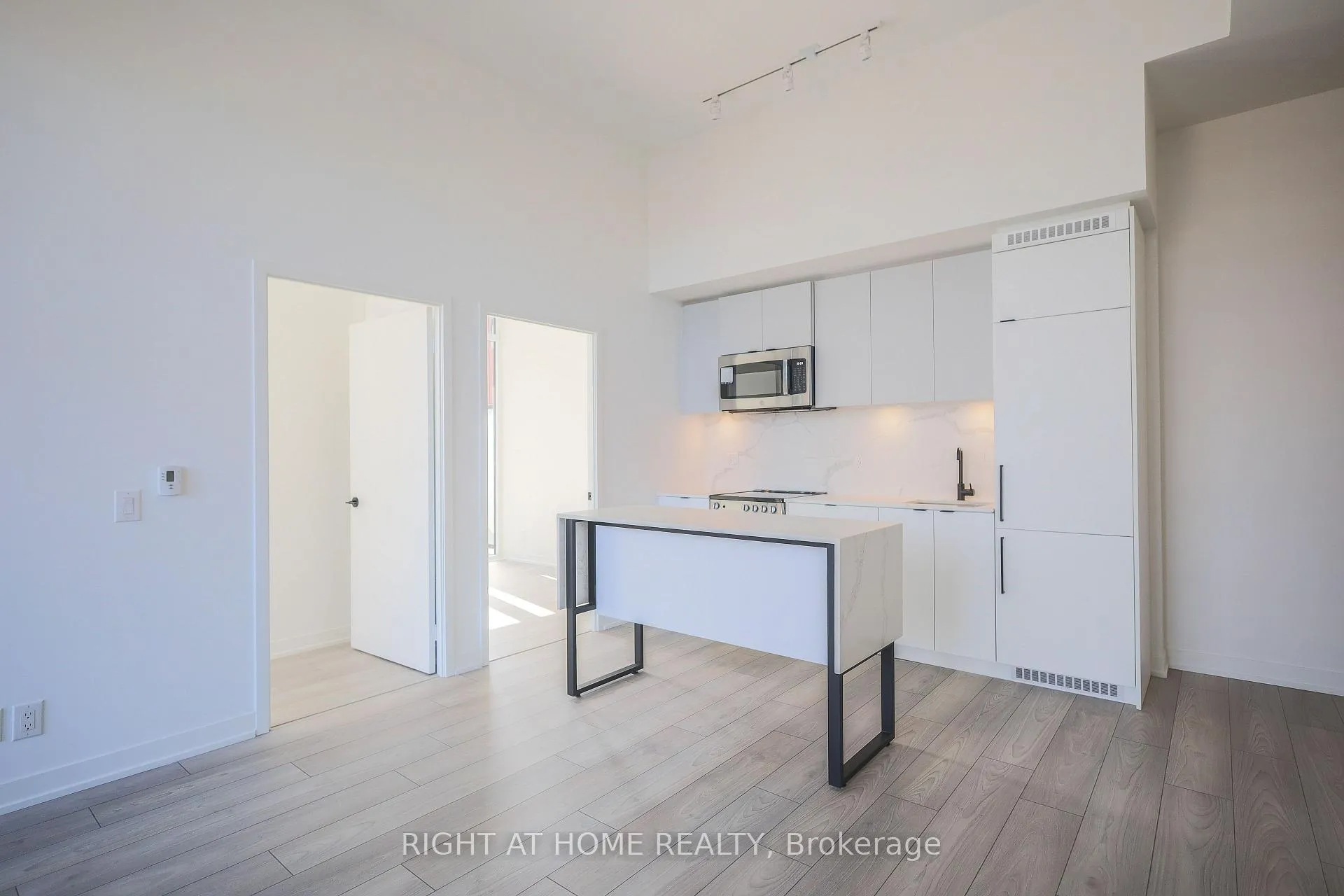 Photo 10 of Unit 220, 285 Dufferin Street, Toronto, South Parkdale — HOMEH