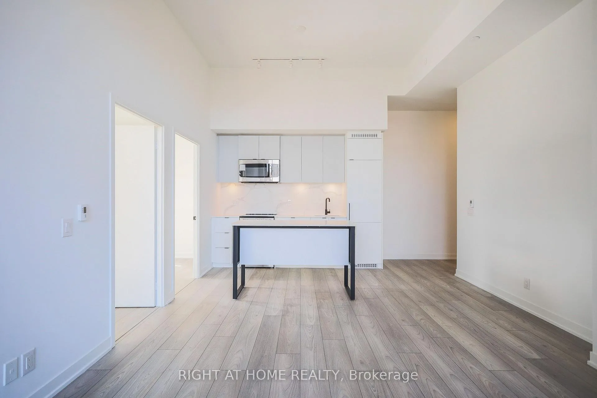 Photo 11 of Unit 220, 285 Dufferin Street, Toronto, South Parkdale — HOMEH