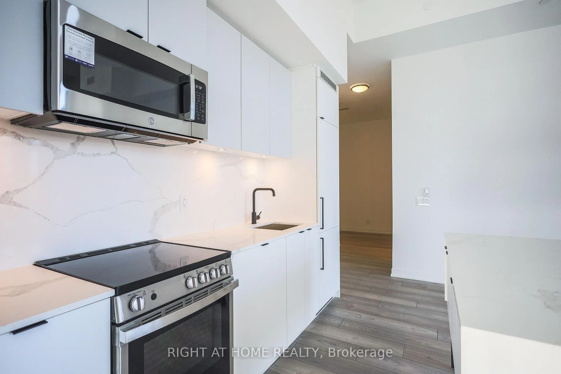 Photo 13 of Unit 220, 285 Dufferin Street, Toronto, South Parkdale — HOMEH