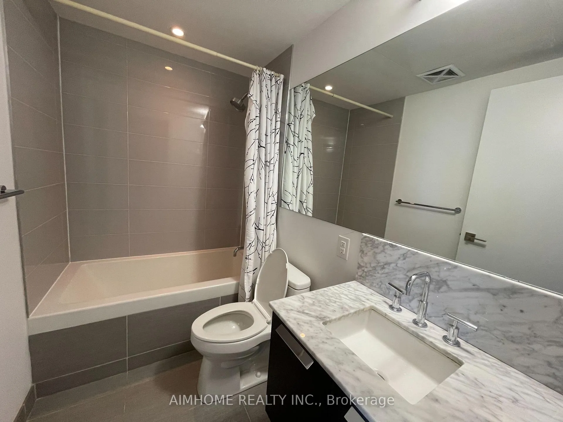 Photo 11 of Unit 2801, 50 Charles Street E, Toronto, Church-Yonge Corridor — HOMEH