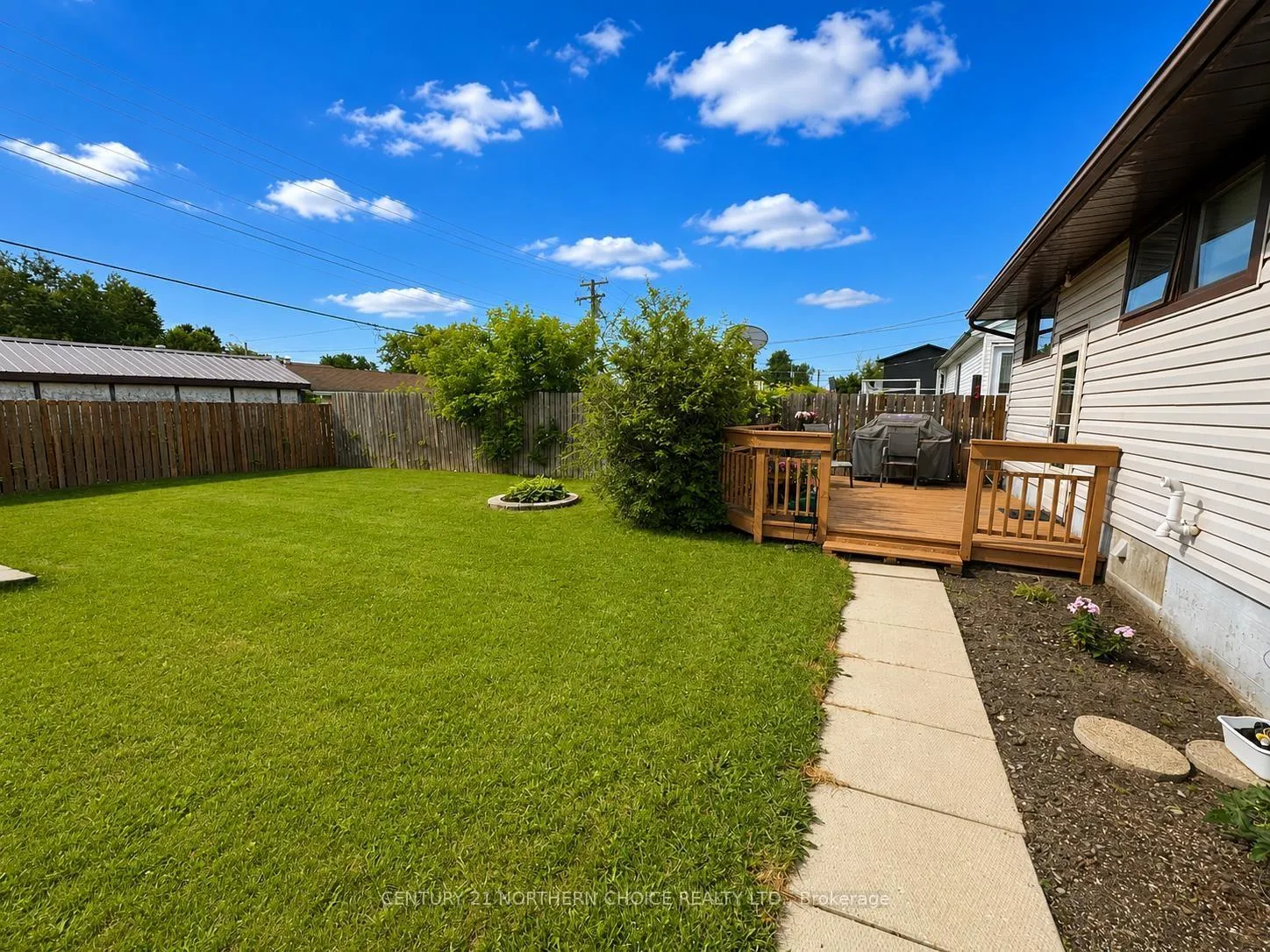 Photo 2 of 128 Dickenson Road, Red Lake — HOMEH