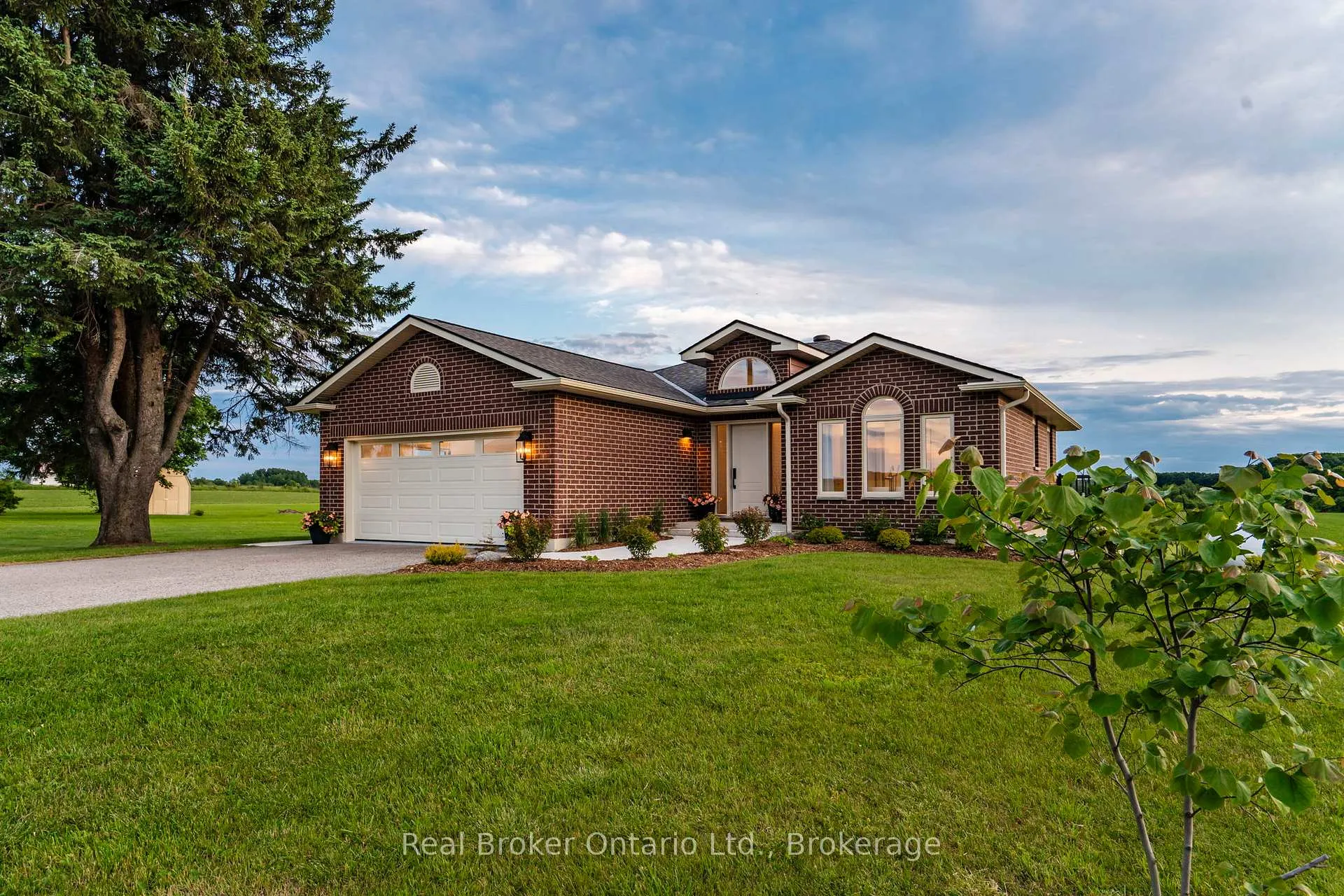 Photo 33 of 930 Marshall Road, Tiny, Rural Tiny — HOMEH