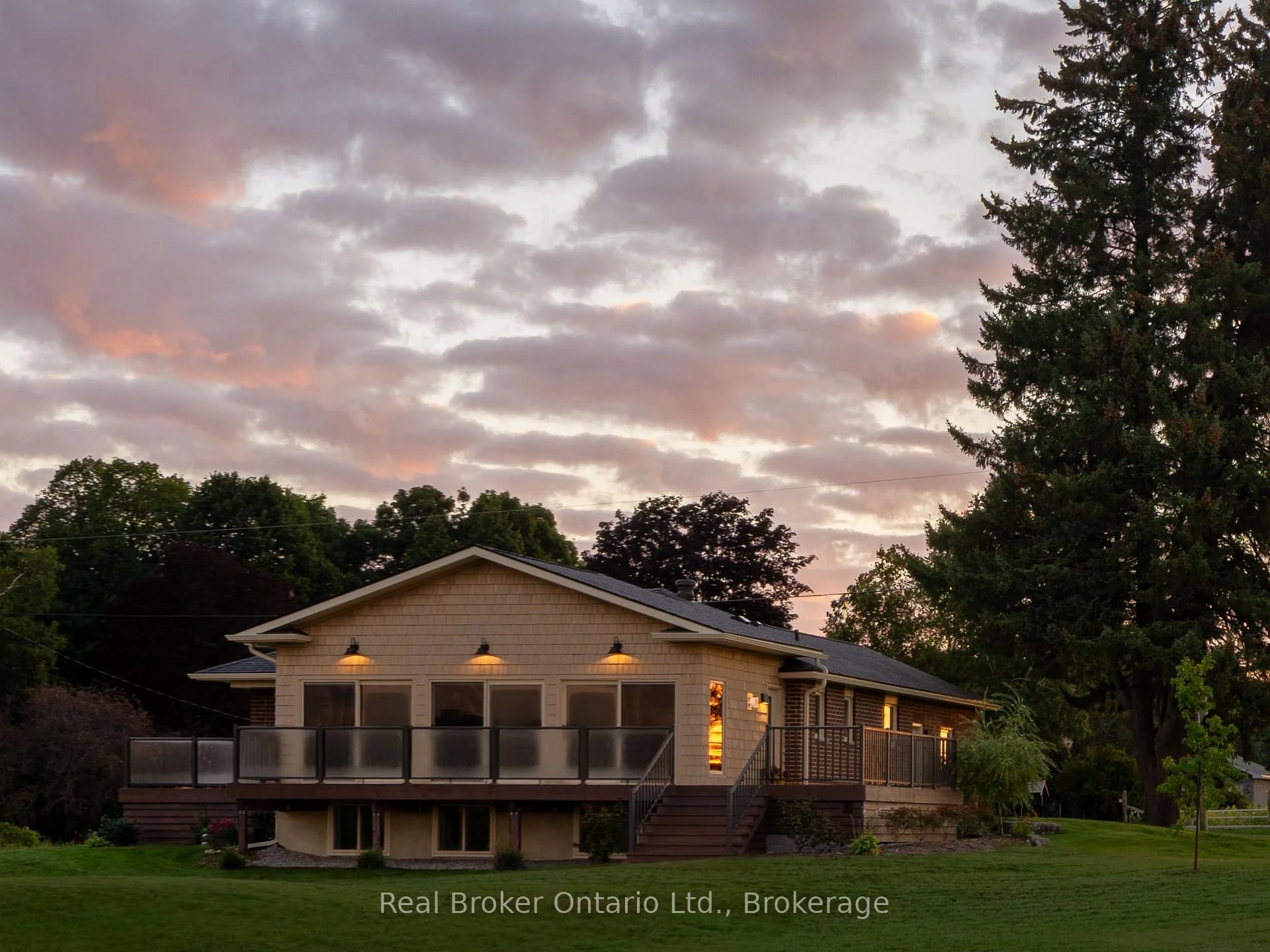 Photo of 930 Marshall Road