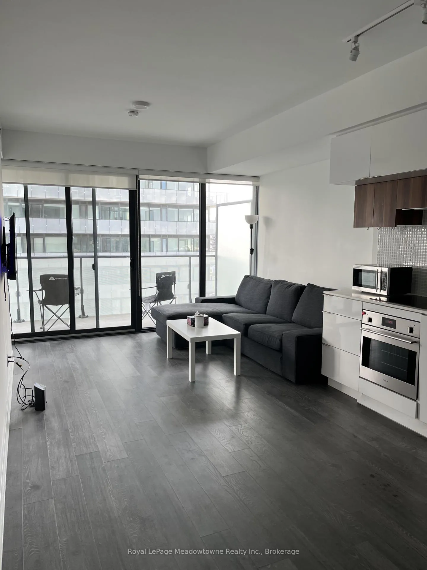 Photo 5 of Unit 2401, 185 Roehampton Avenue, Toronto, Mount Pleasant West — HOMEH