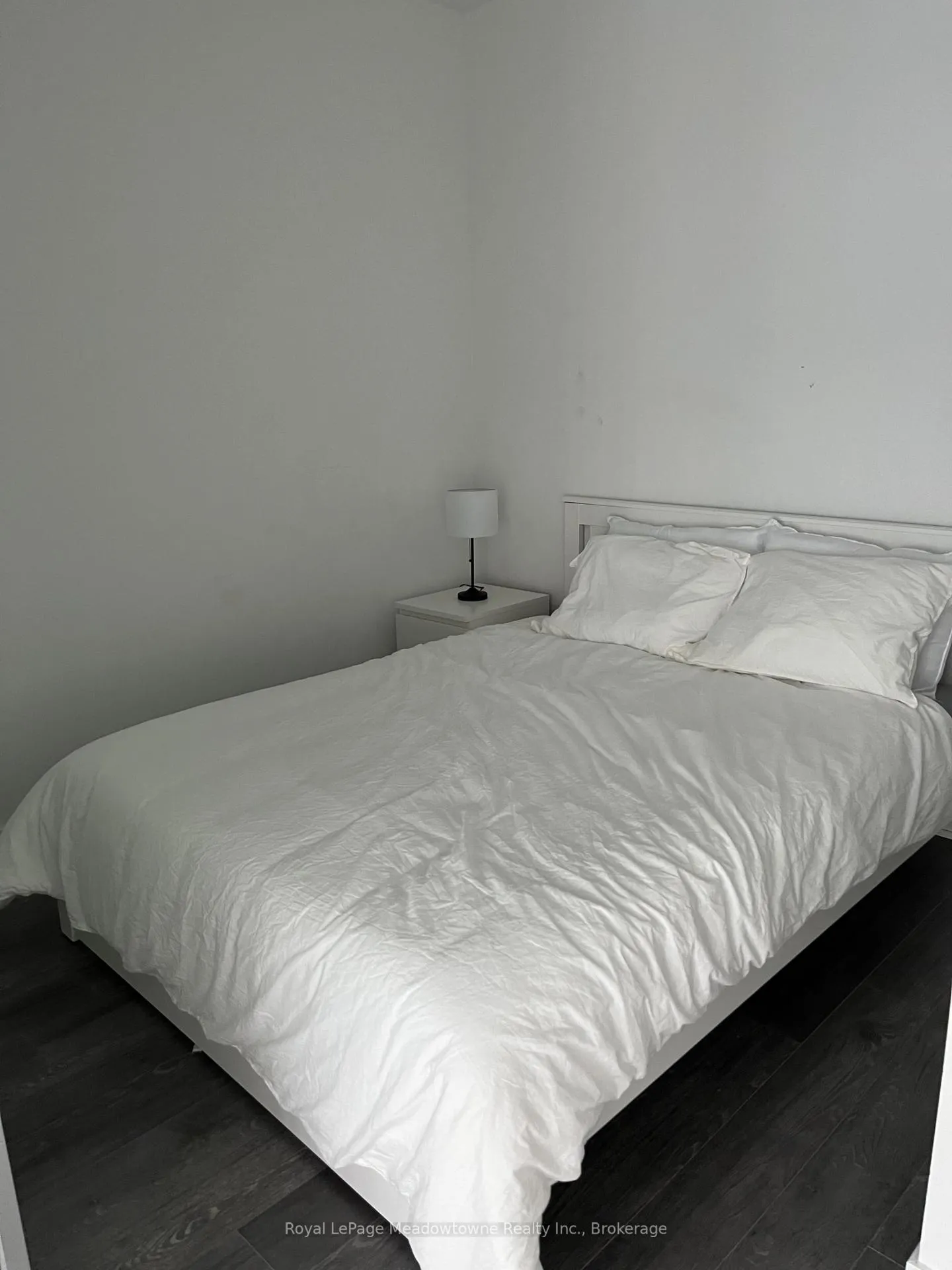 Photo 9 of Unit 2401, 185 Roehampton Avenue, Toronto, Mount Pleasant West — HOMEH