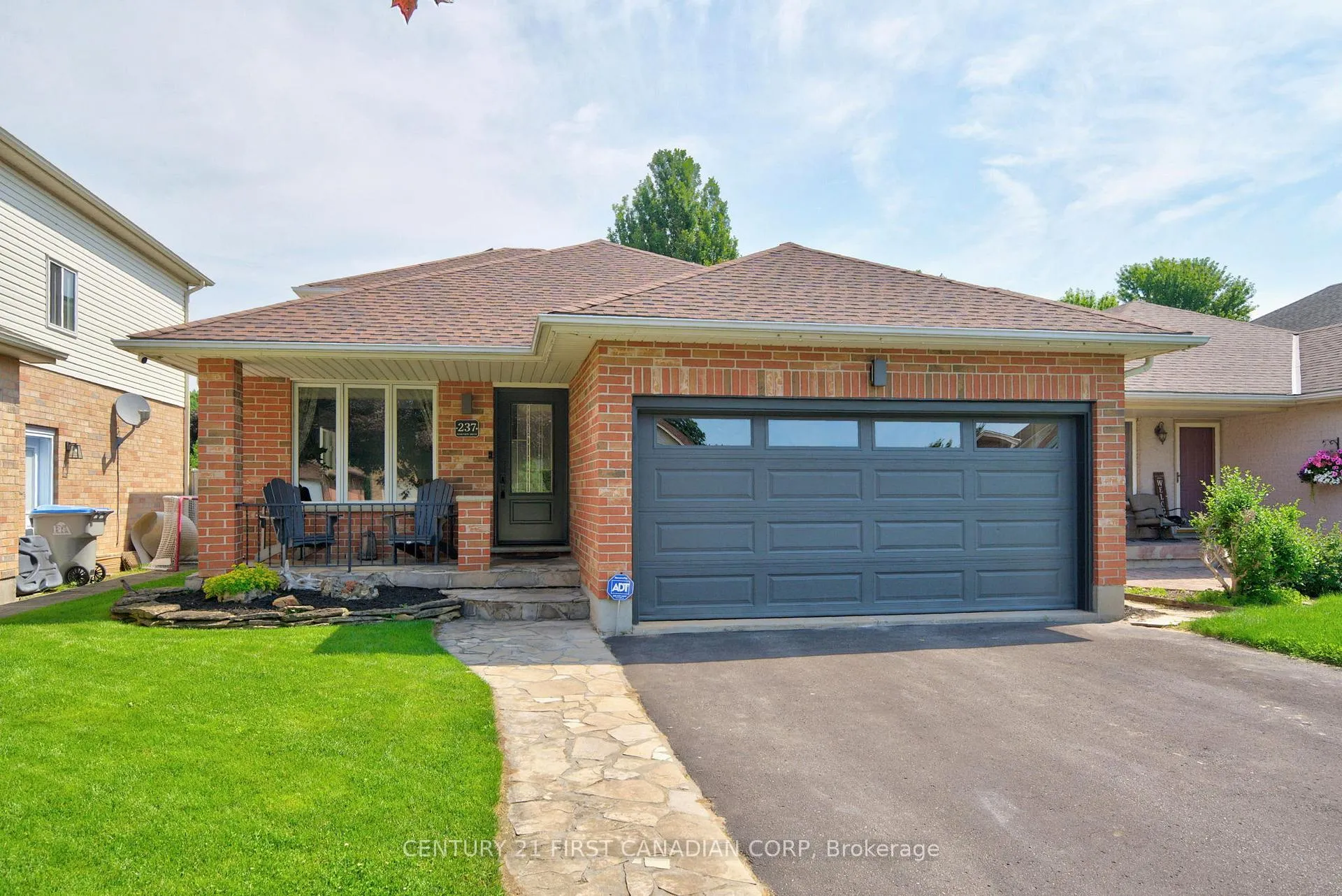 Photo 1 of 237 Parkview Drive E, Strathroy-Caradoc, SE — HOMEH