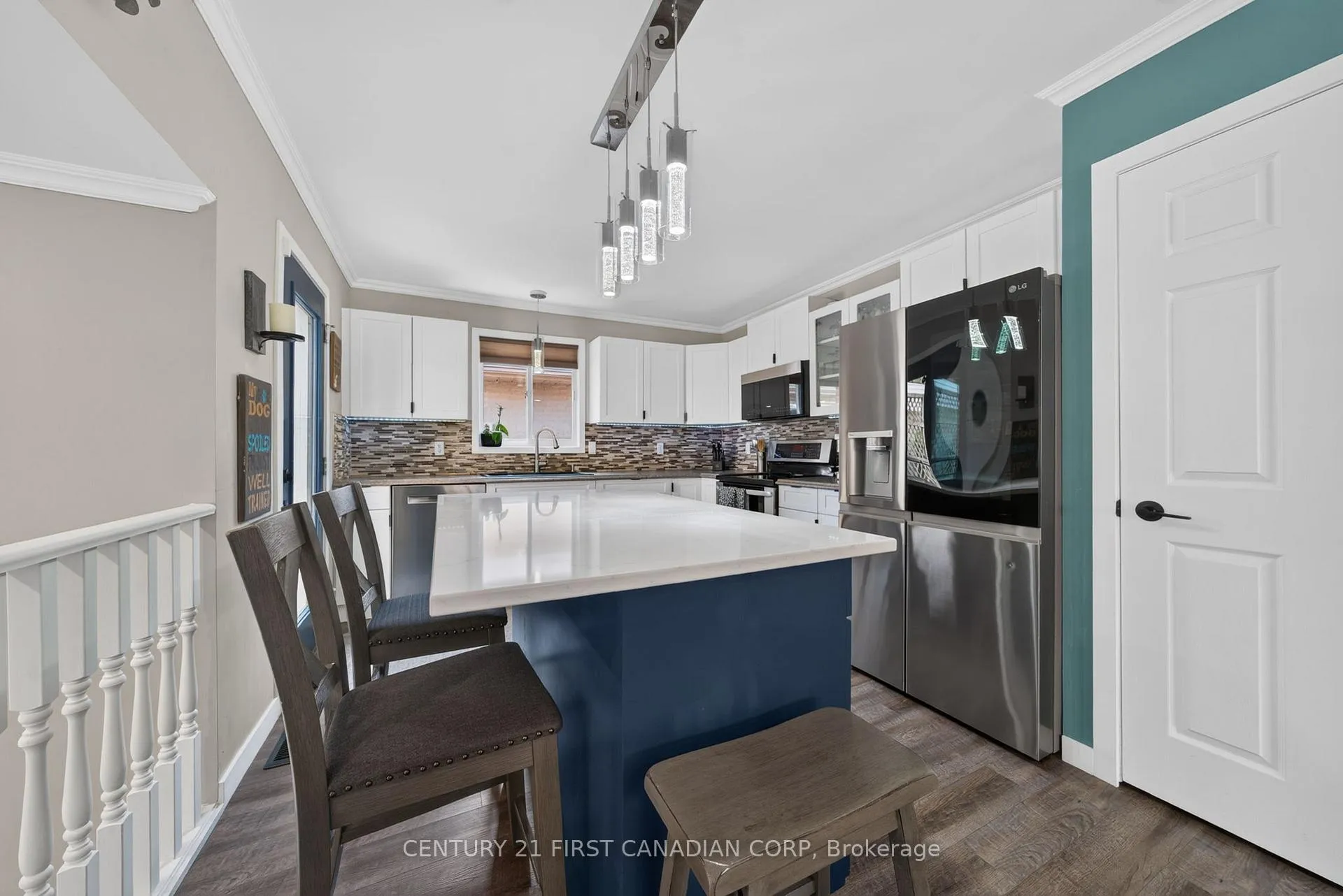 Photo 9 of 237 Parkview Drive E, Strathroy-Caradoc, SE — HOMEH