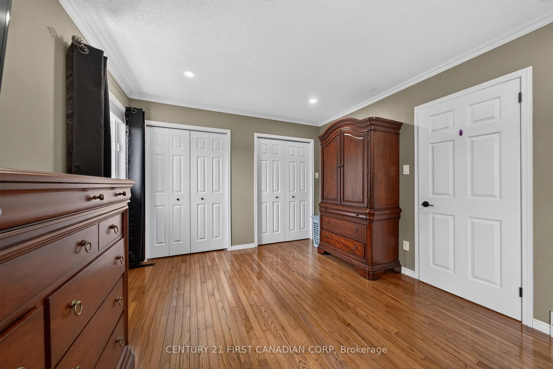 Photo 22 of 237 Parkview Drive E, Strathroy-Caradoc, SE — HOMEH