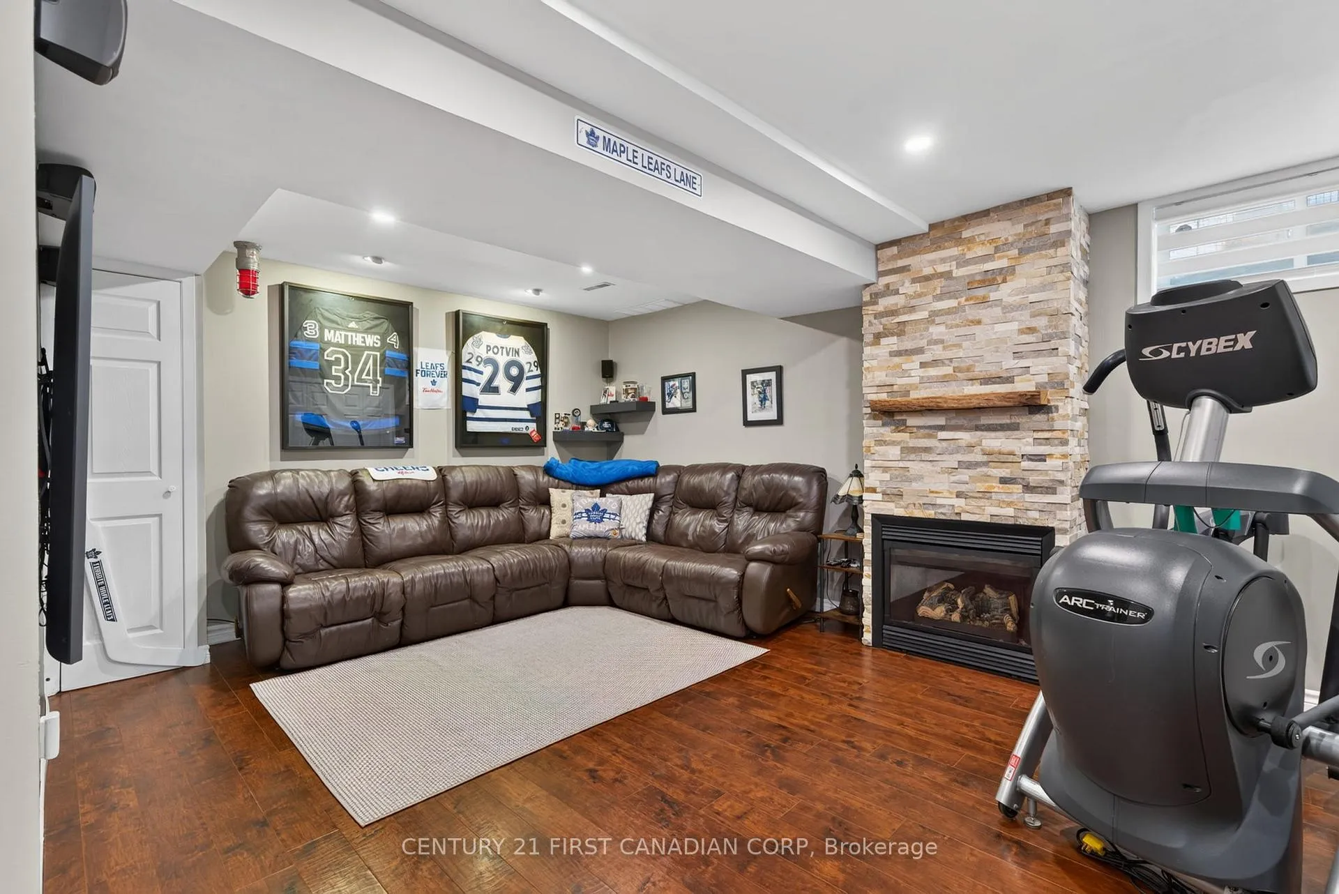 Photo 28 of 237 Parkview Drive E, Strathroy-Caradoc, SE — HOMEH