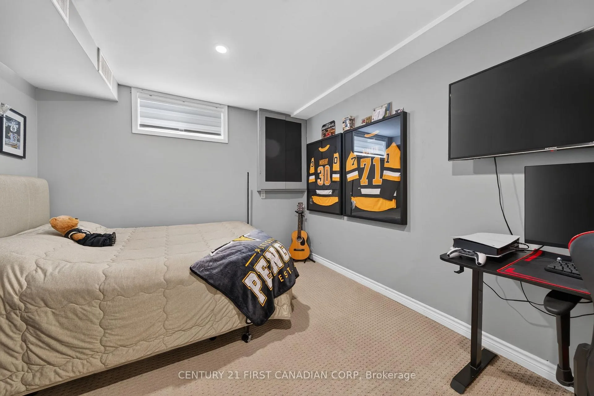 Photo 31 of 237 Parkview Drive E, Strathroy-Caradoc, SE — HOMEH