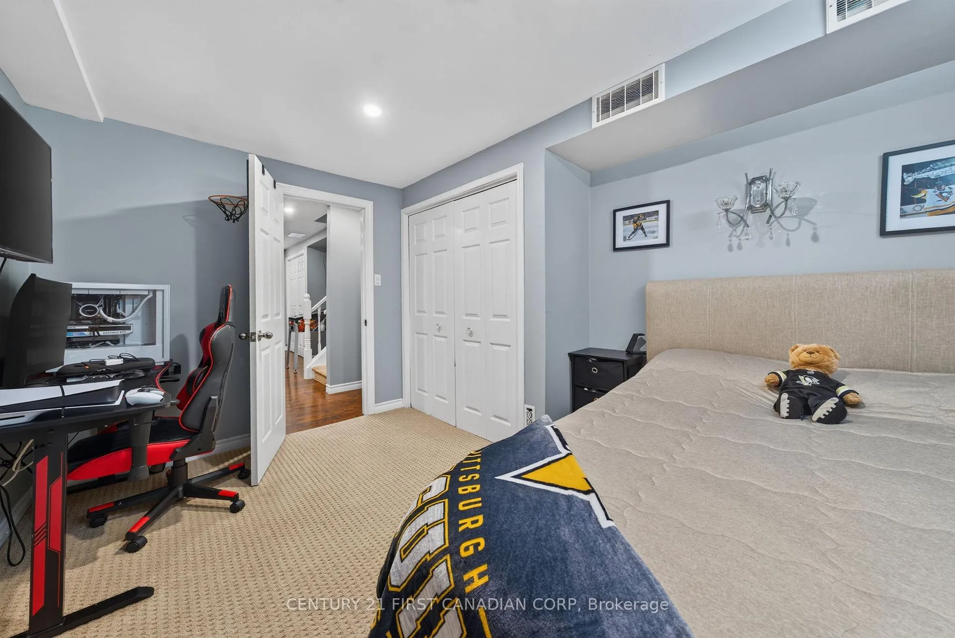 Photo 32 of 237 Parkview Drive E, Strathroy-Caradoc, SE — HOMEH