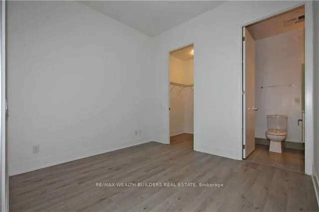 Photo 11 of Unit 328, 111 St Clair Avenue W, Toronto, Yonge-St. Clair — HOMEH