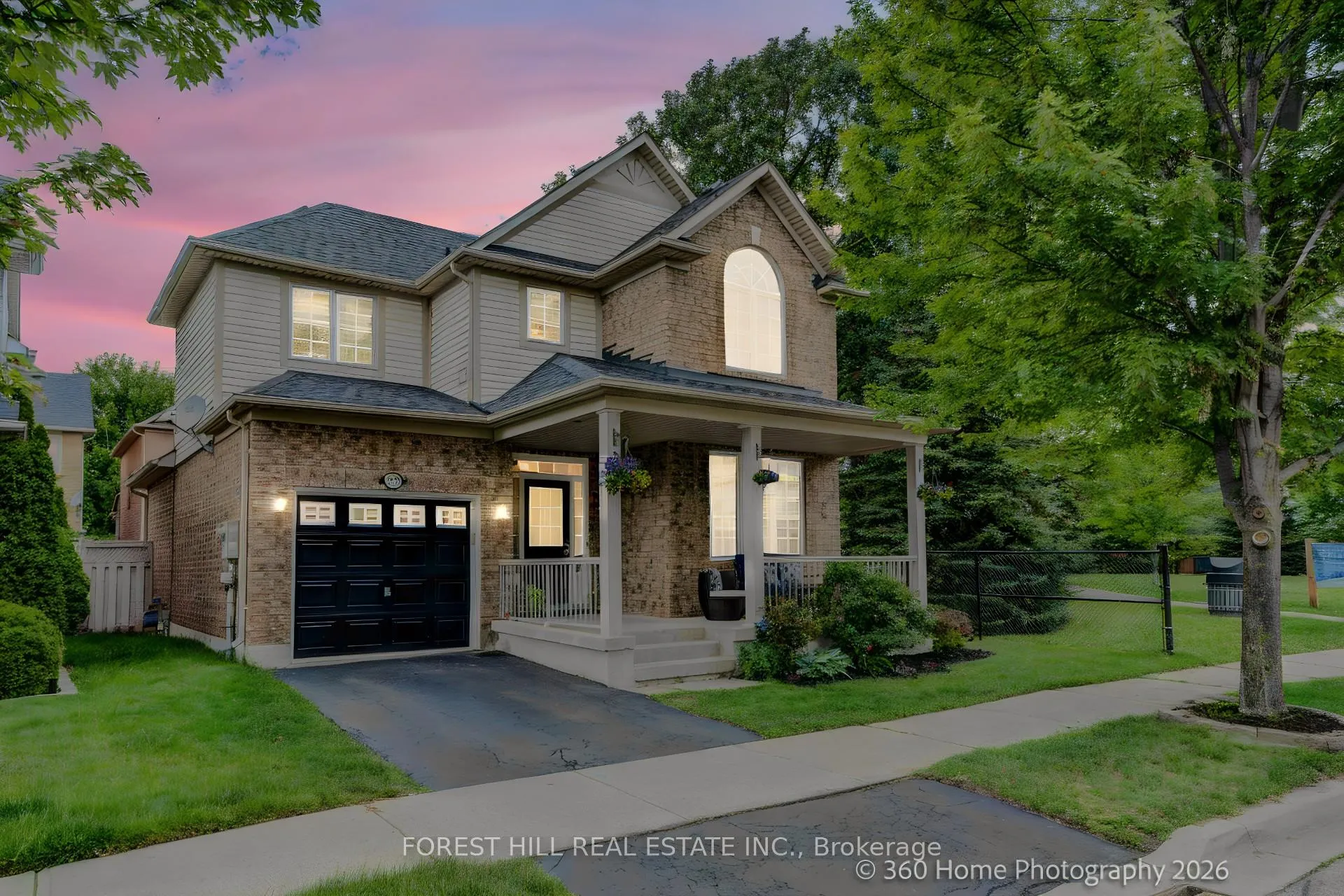 Front of 1148 Barclay Circle