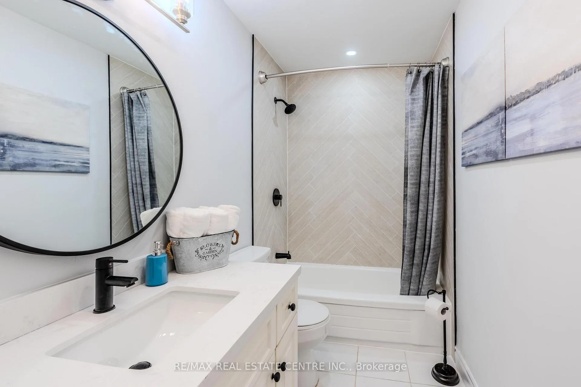 Photo 18 of 172 Hanover Place, Hamilton, Vincent — HOMEH