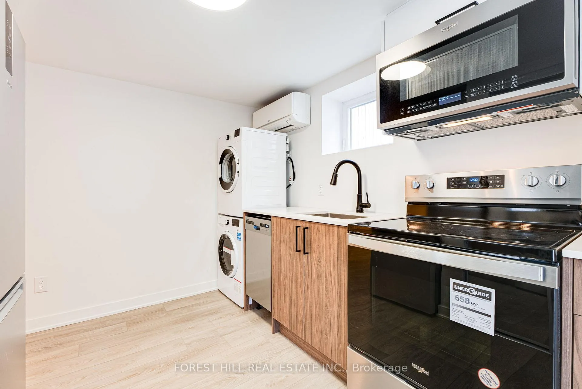Photo 3 of Unit C, 50 William Cragg Drive, North York, Downsview-Roding-CFB — HOMEH