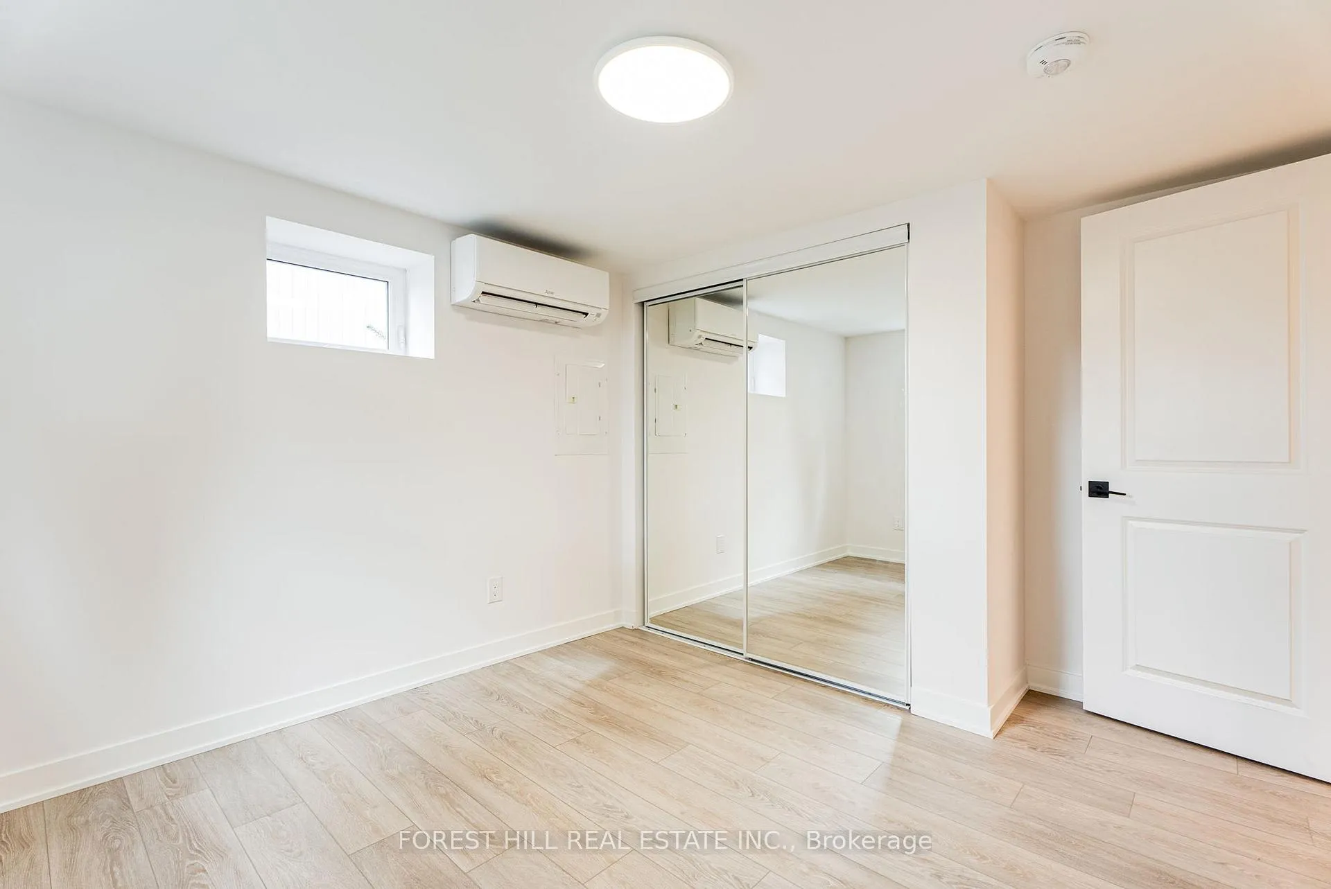 Photo 13 of Unit C, 50 William Cragg Drive, North York, Downsview-Roding-CFB — HOMEH