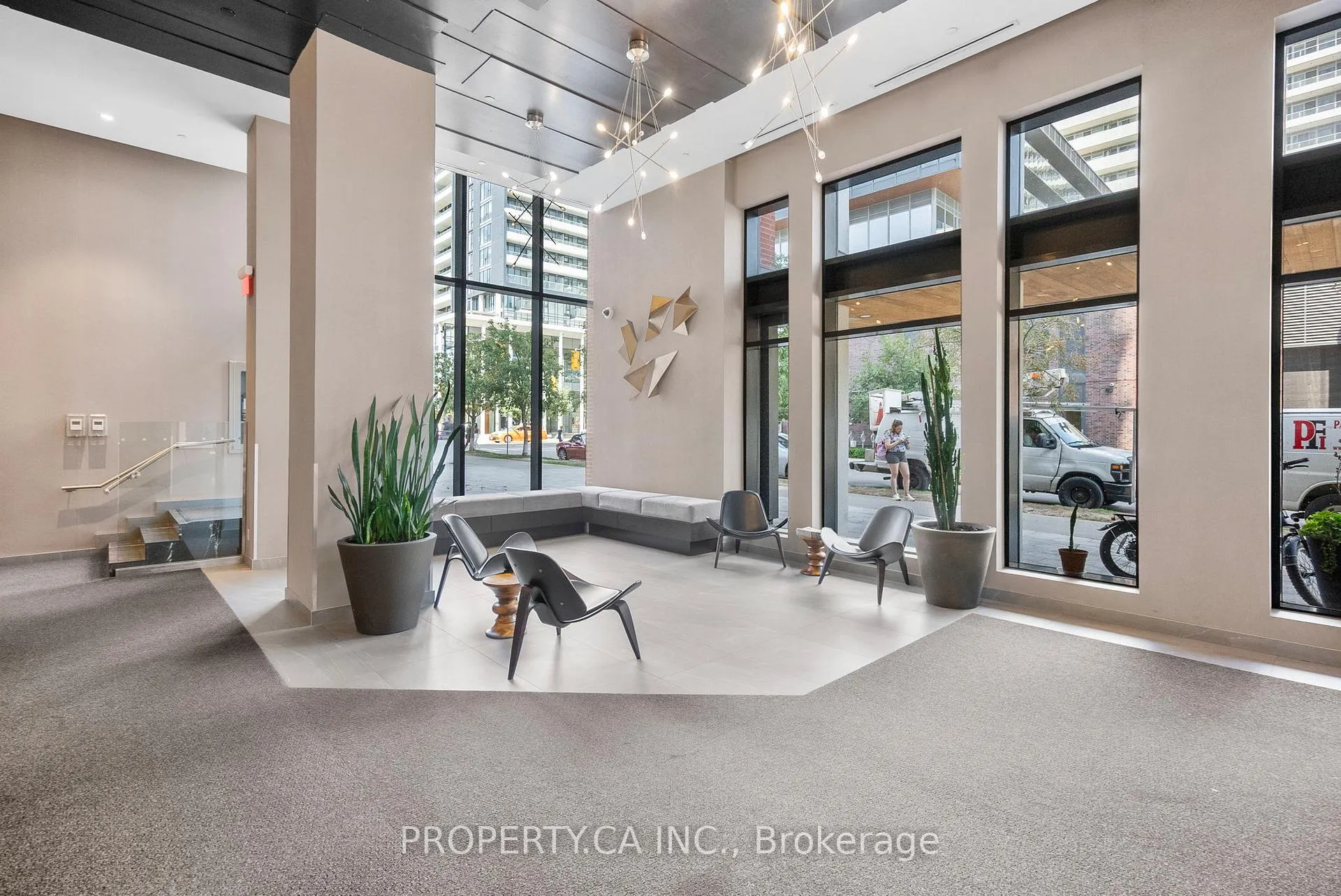 Photo 5 of Unit 2212, 170 Sumach Street, Toronto, Regent Park — HOMEH