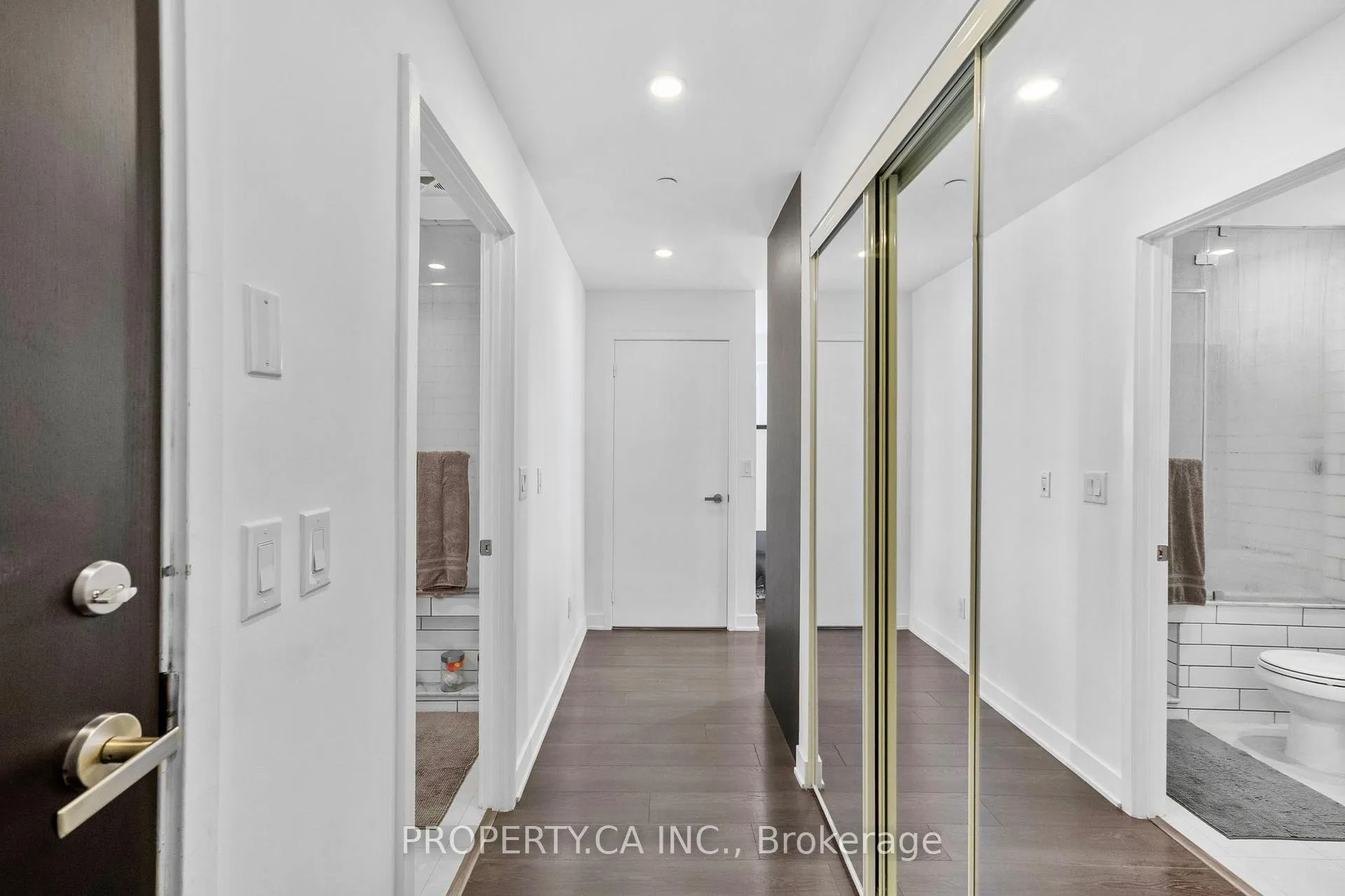Photo 7 of Unit 2212, 170 Sumach Street, Toronto, Regent Park — HOMEH