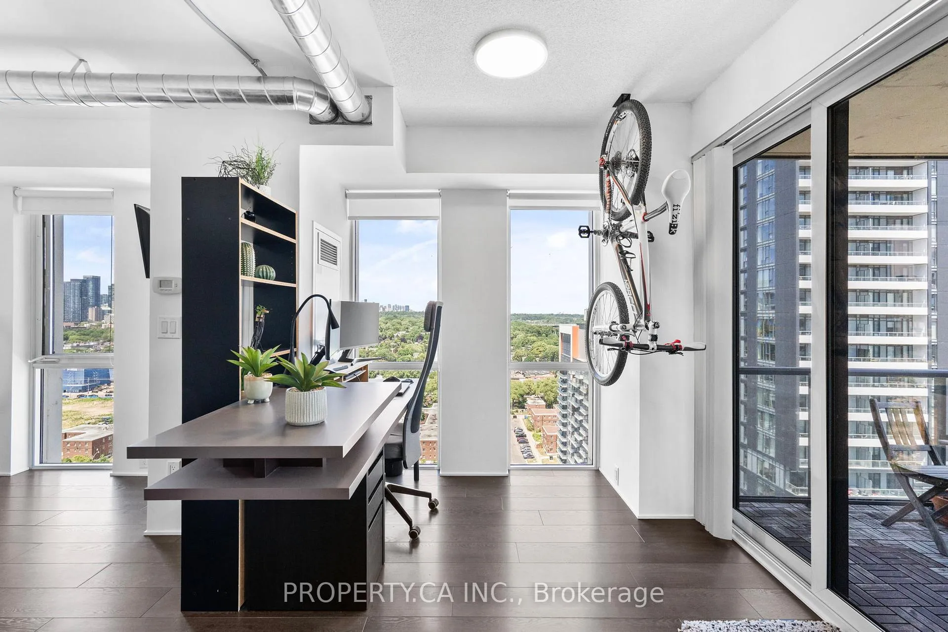Photo 15 of Unit 2212, 170 Sumach Street, Toronto, Regent Park — HOMEH
