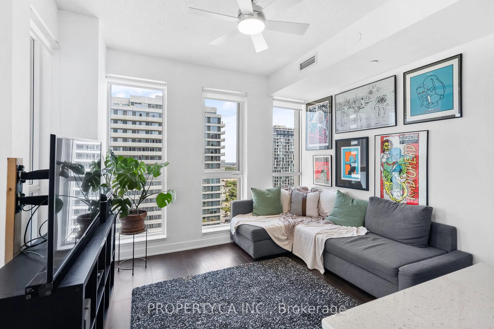 Photo 18 of Unit 2212, 170 Sumach Street, Toronto, Regent Park — HOMEH