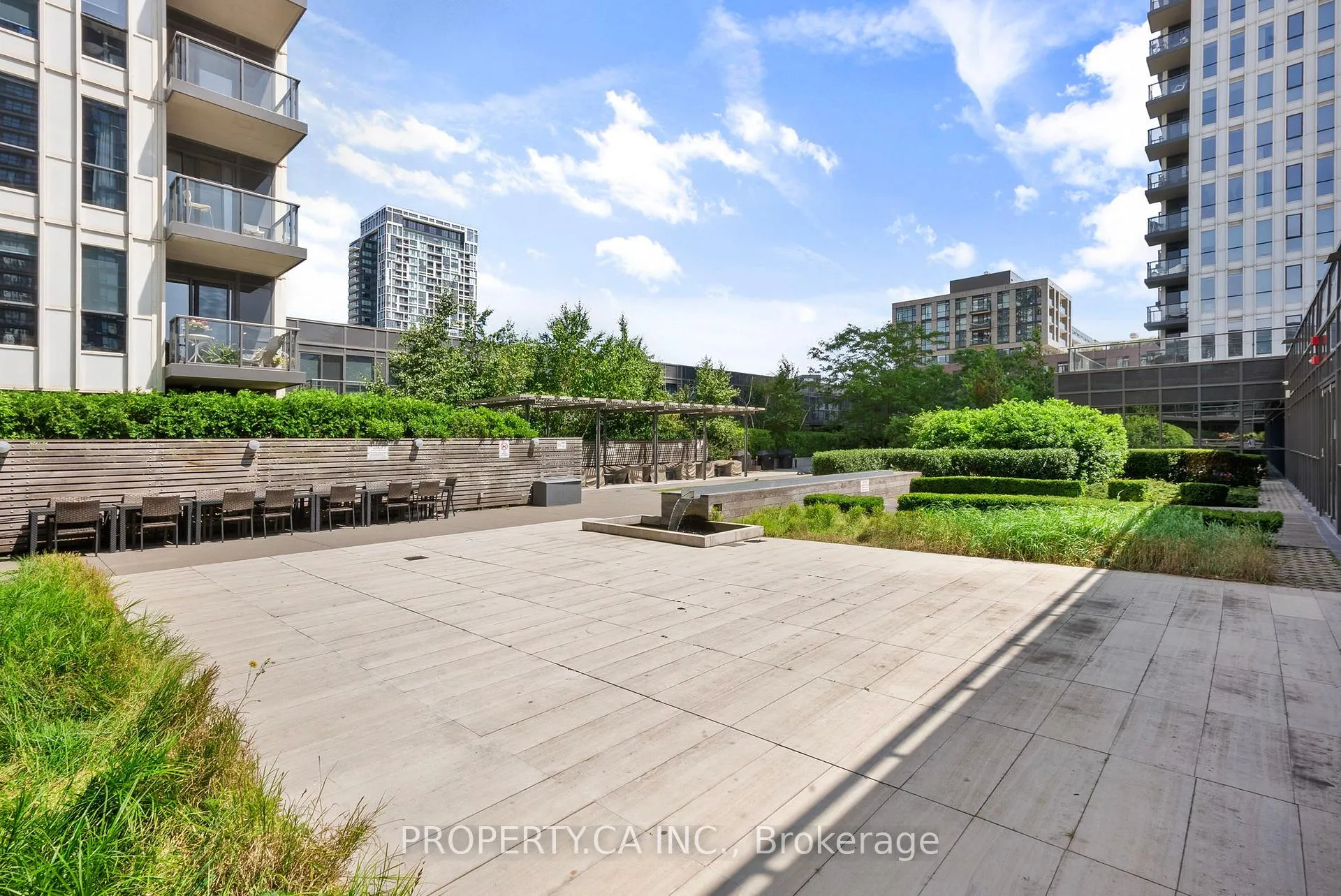 Photo 38 of Unit 2212, 170 Sumach Street, Toronto, Regent Park — HOMEH