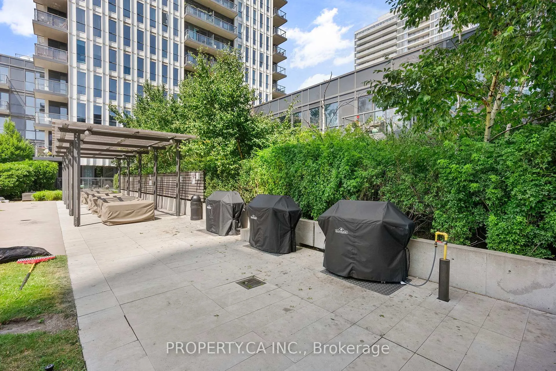 Photo 39 of Unit 2212, 170 Sumach Street, Toronto, Regent Park — HOMEH