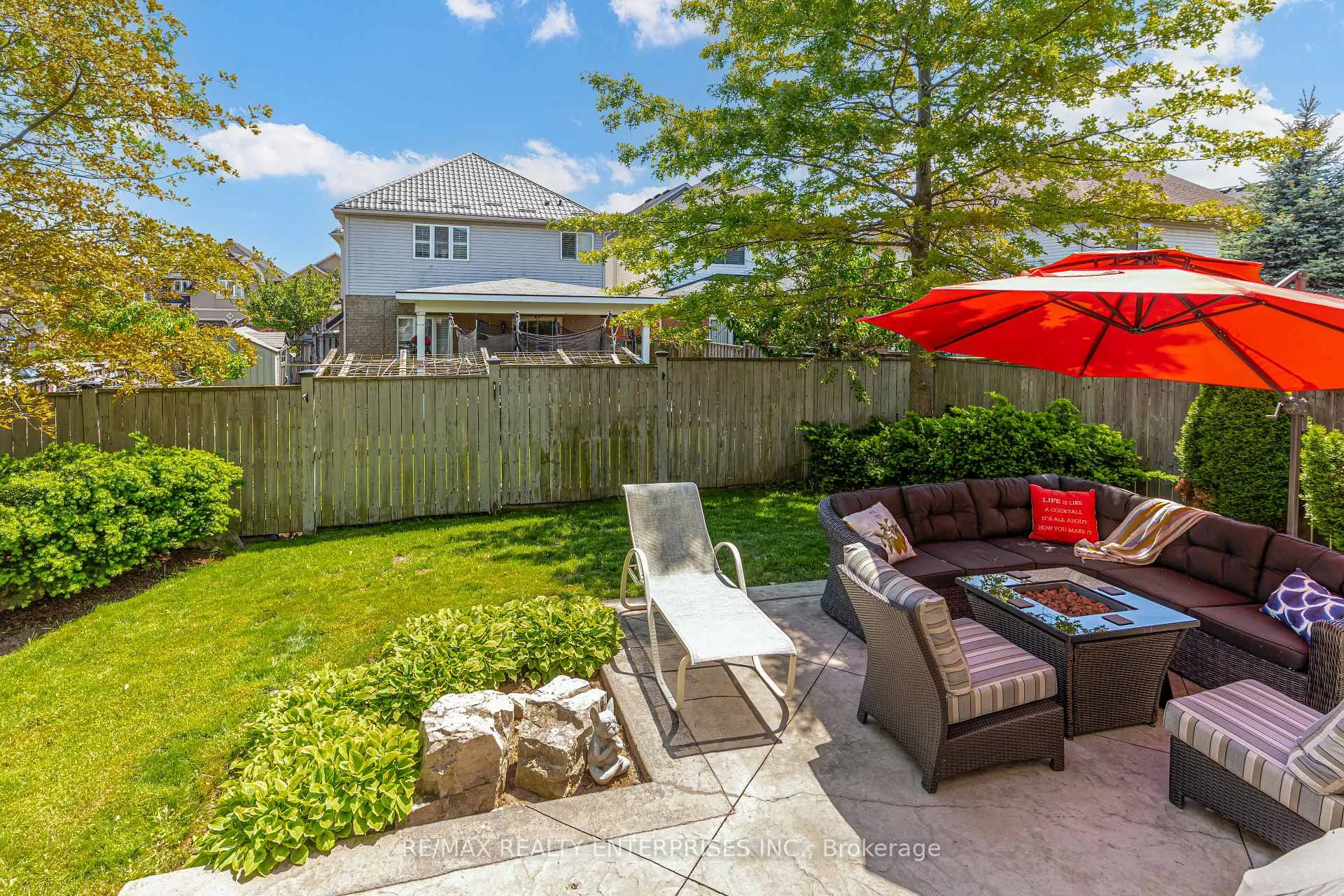 Photo 42 of 444 Dicenzo Drive, Hamilton, Ryckmans — HOMEH