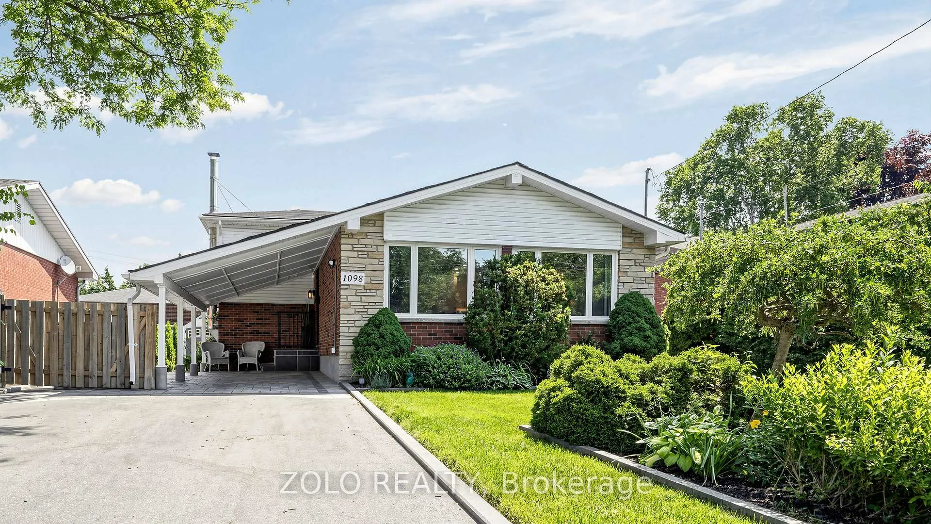 Photo 2 of 1098 Ronlea Avenue, Oshawa, Donevan — HOMEH