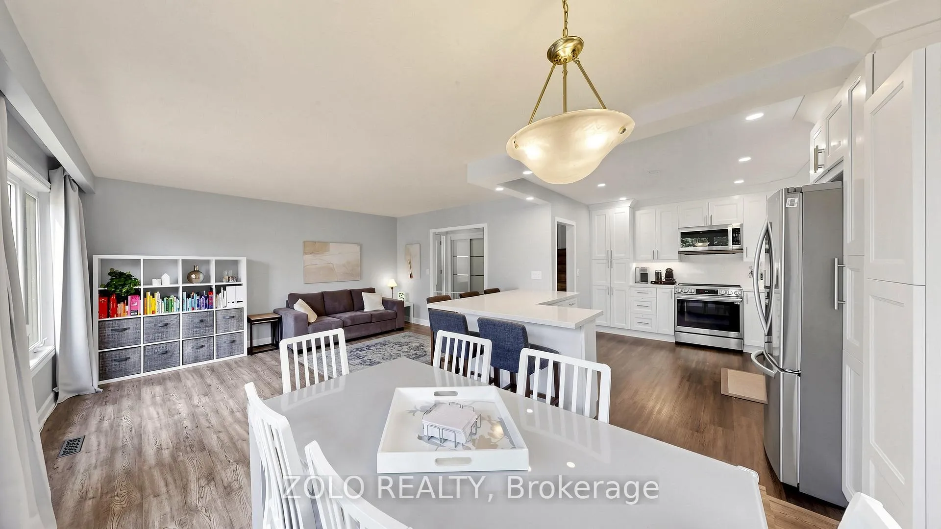 Photo 10 of 1098 Ronlea Avenue, Oshawa, Donevan — HOMEH
