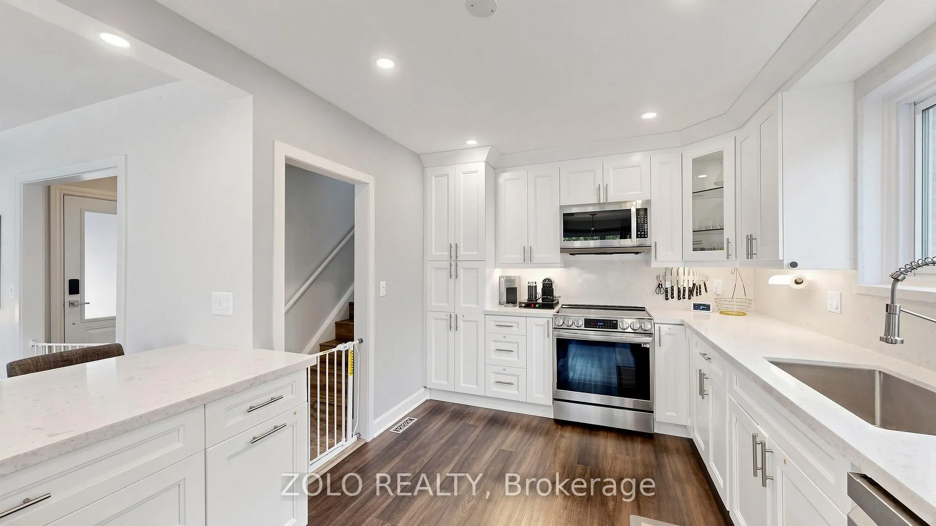 Photo 14 of 1098 Ronlea Avenue, Oshawa, Donevan — HOMEH