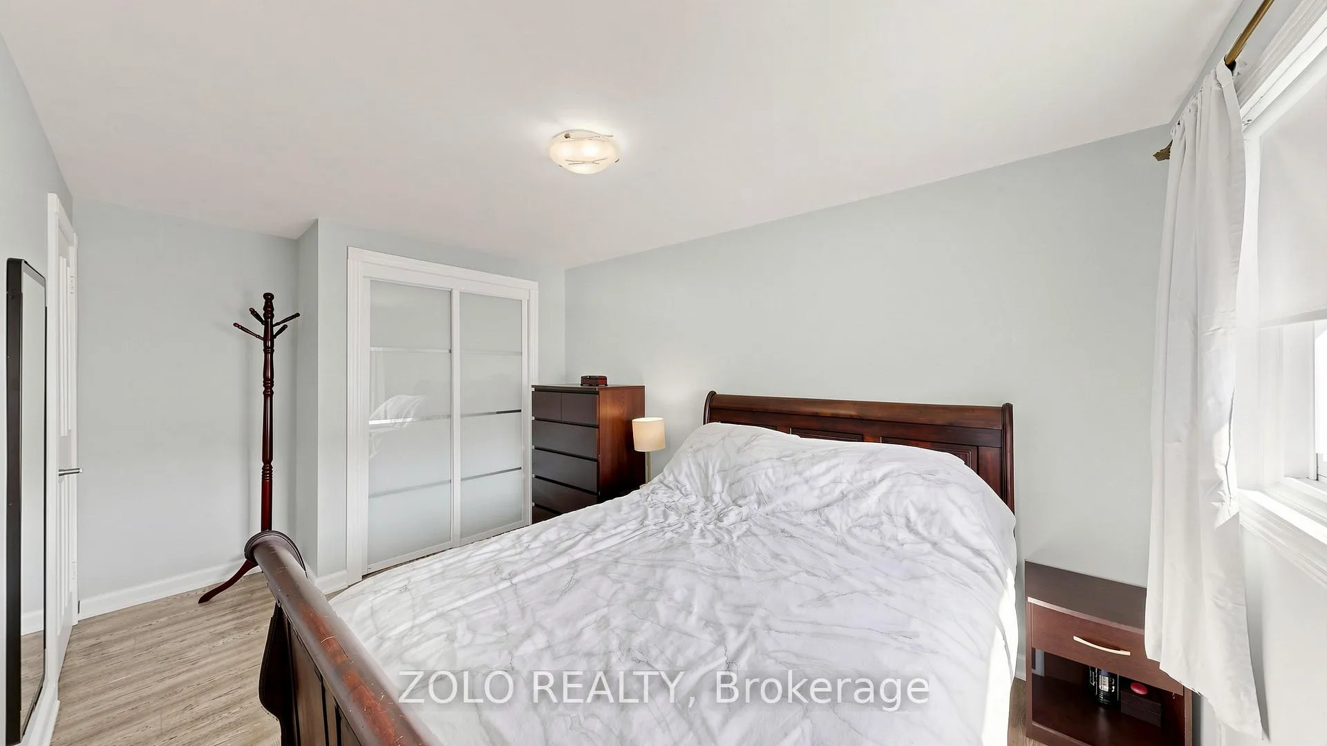 Photo 17 of 1098 Ronlea Avenue, Oshawa, Donevan — HOMEH
