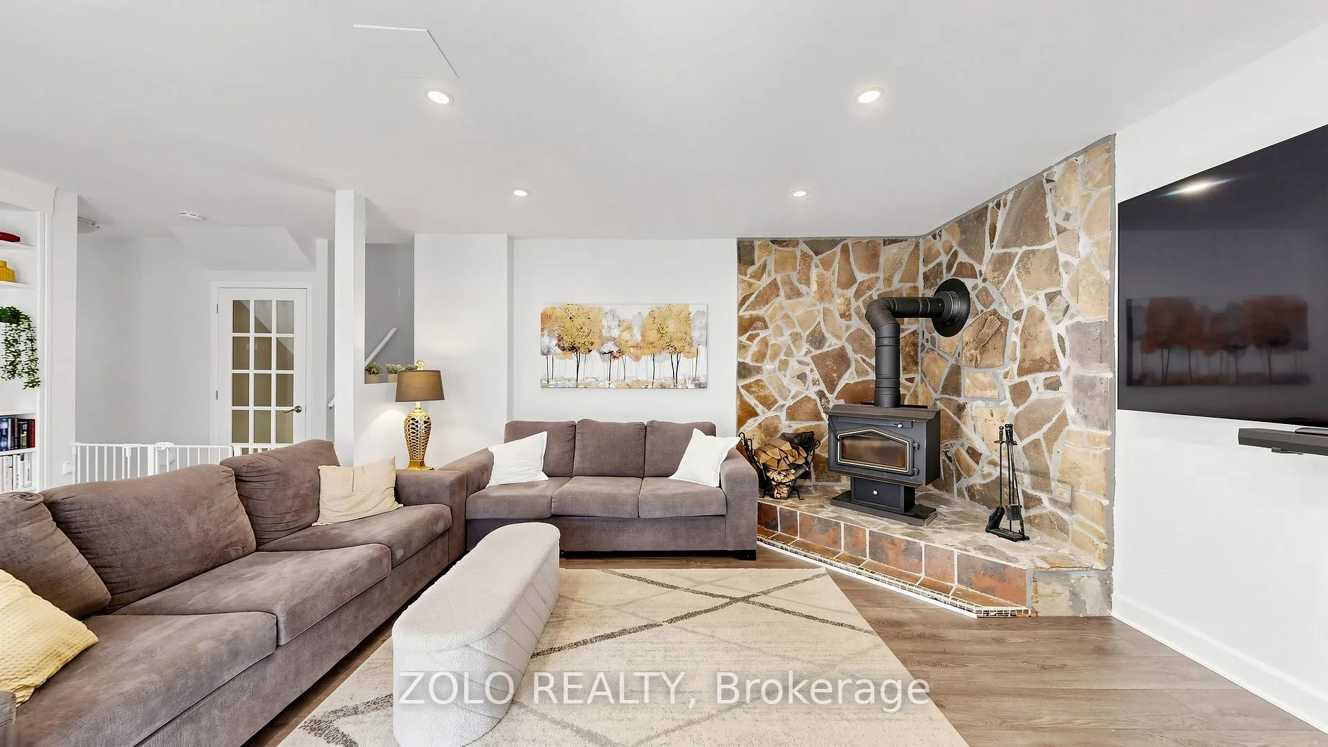 Photo 26 of 1098 Ronlea Avenue, Oshawa, Donevan — HOMEH