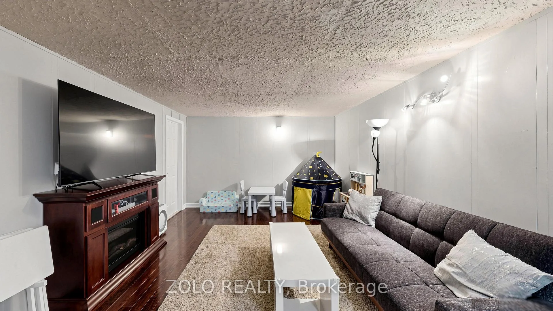 Photo 33 of 1098 Ronlea Avenue, Oshawa, Donevan — HOMEH