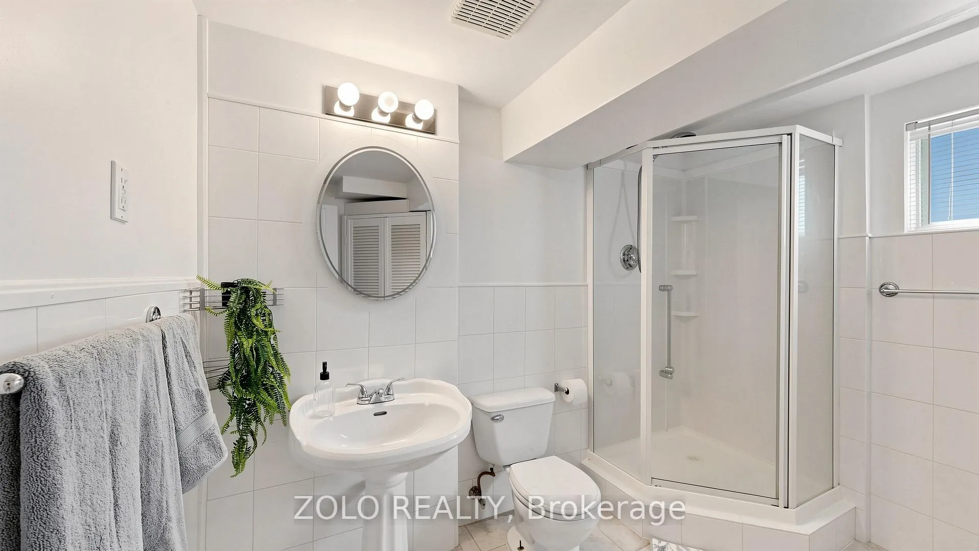Photo 37 of 1098 Ronlea Avenue, Oshawa, Donevan — HOMEH