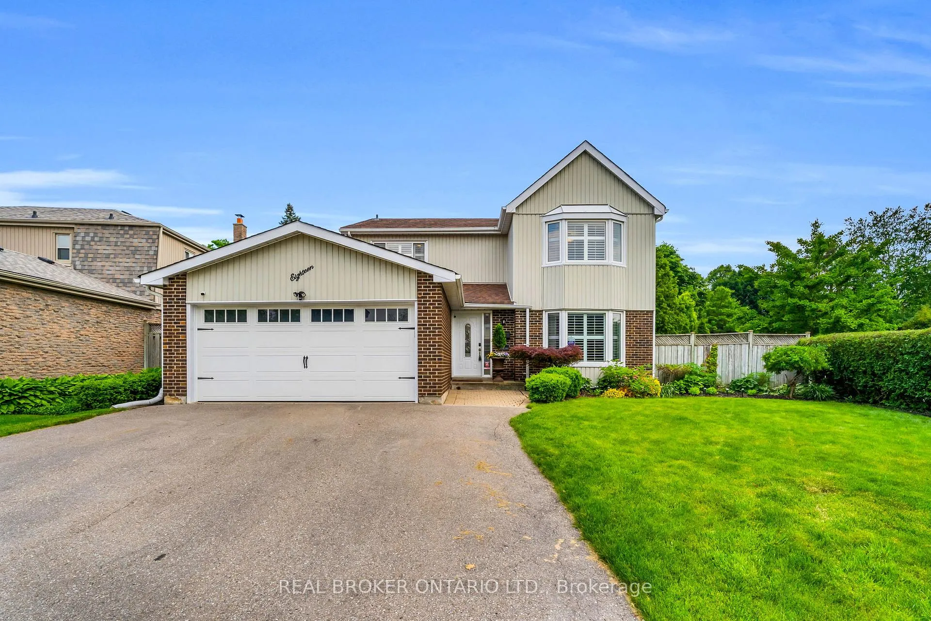 Photo 1 of 18 Mansfield Street, Brampton, Central Park — HOMEH