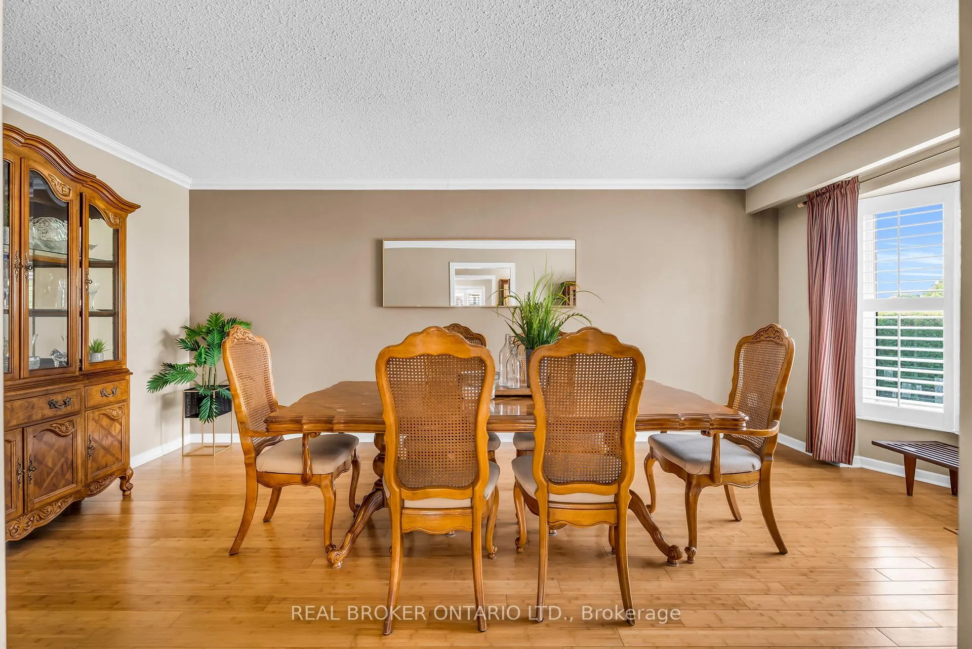 Photo 18 of 18 Mansfield Street, Brampton, Central Park — HOMEH