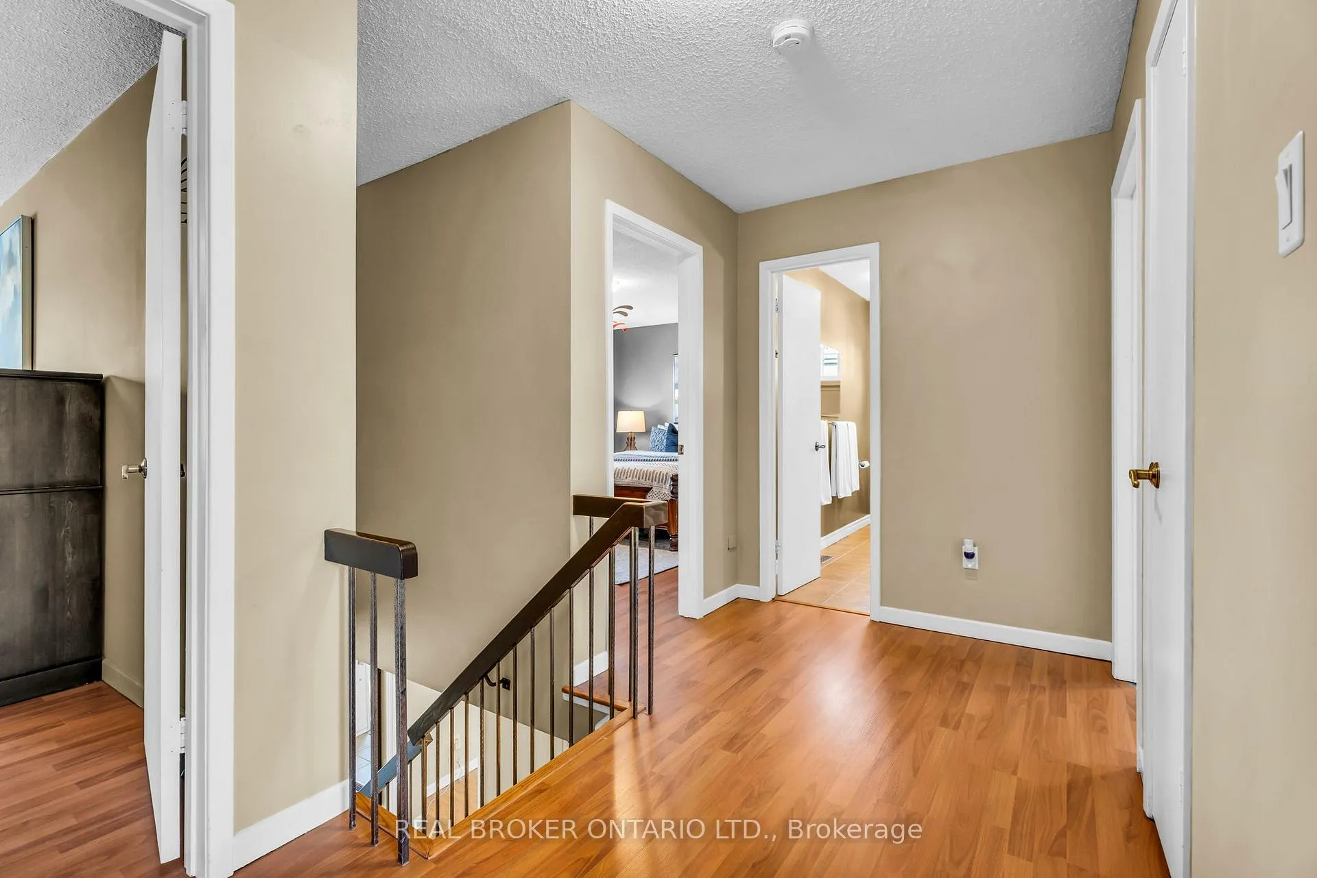 Photo 24 of 18 Mansfield Street, Brampton, Central Park — HOMEH