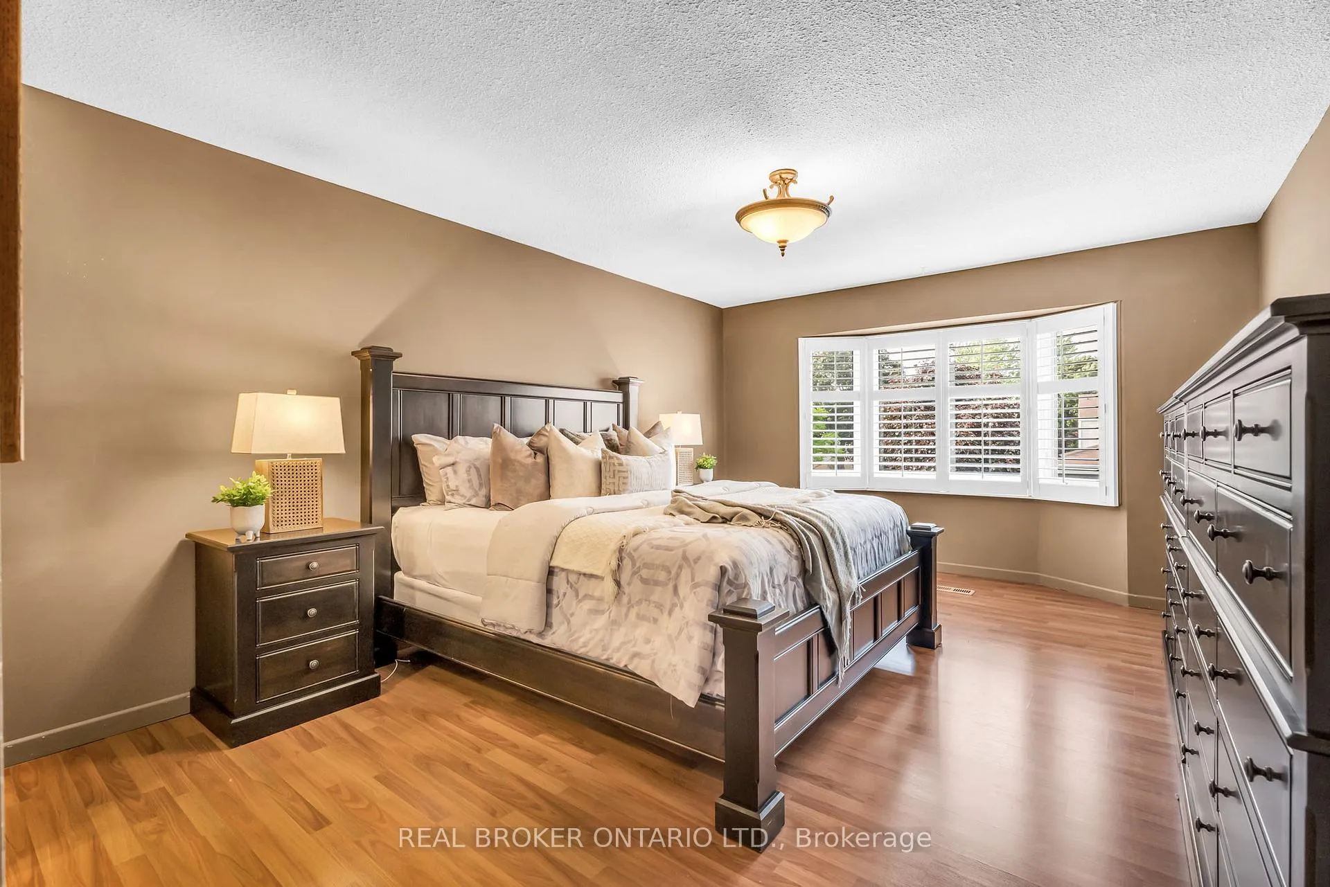 Photo 25 of 18 Mansfield Street, Brampton, Central Park — HOMEH
