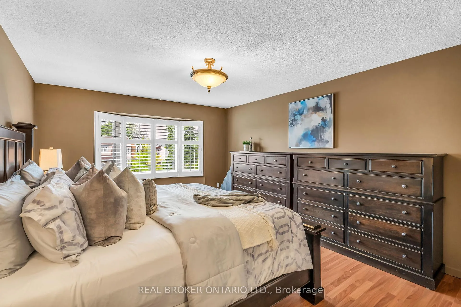Photo 26 of 18 Mansfield Street, Brampton, Central Park — HOMEH