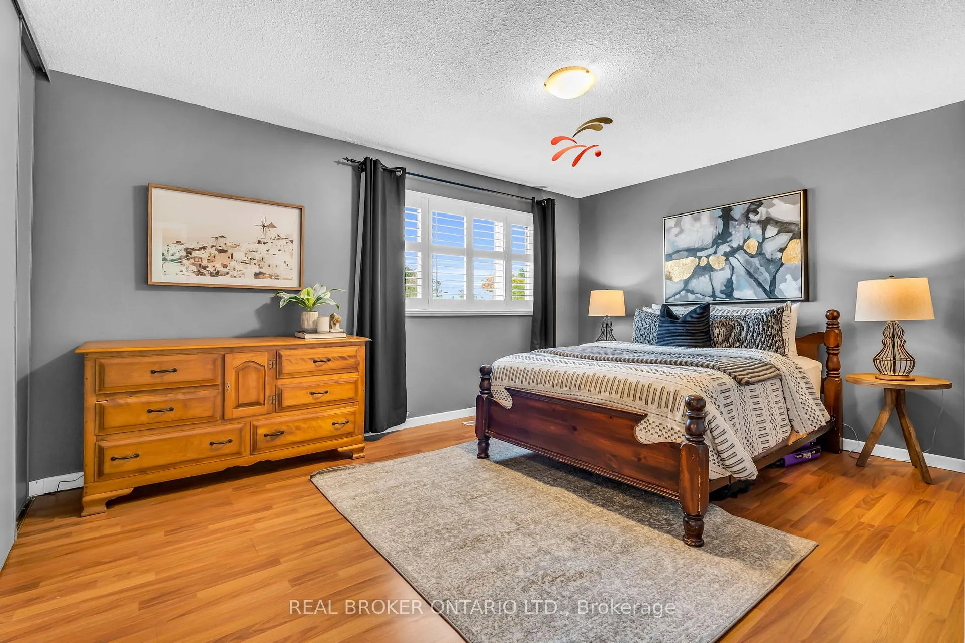 Photo 30 of 18 Mansfield Street, Brampton, Central Park — HOMEH