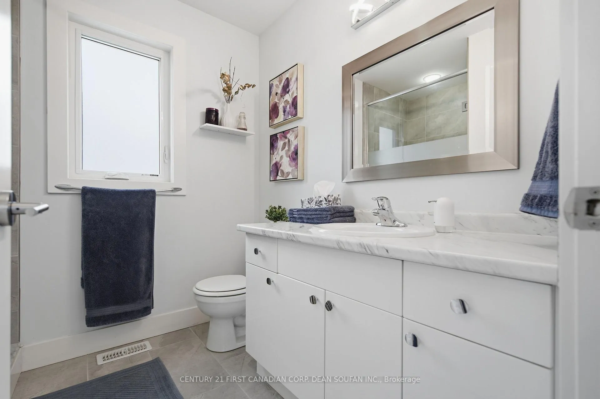 Photo 30 of 739 Springwood Crescent, London, North E — HOMEH