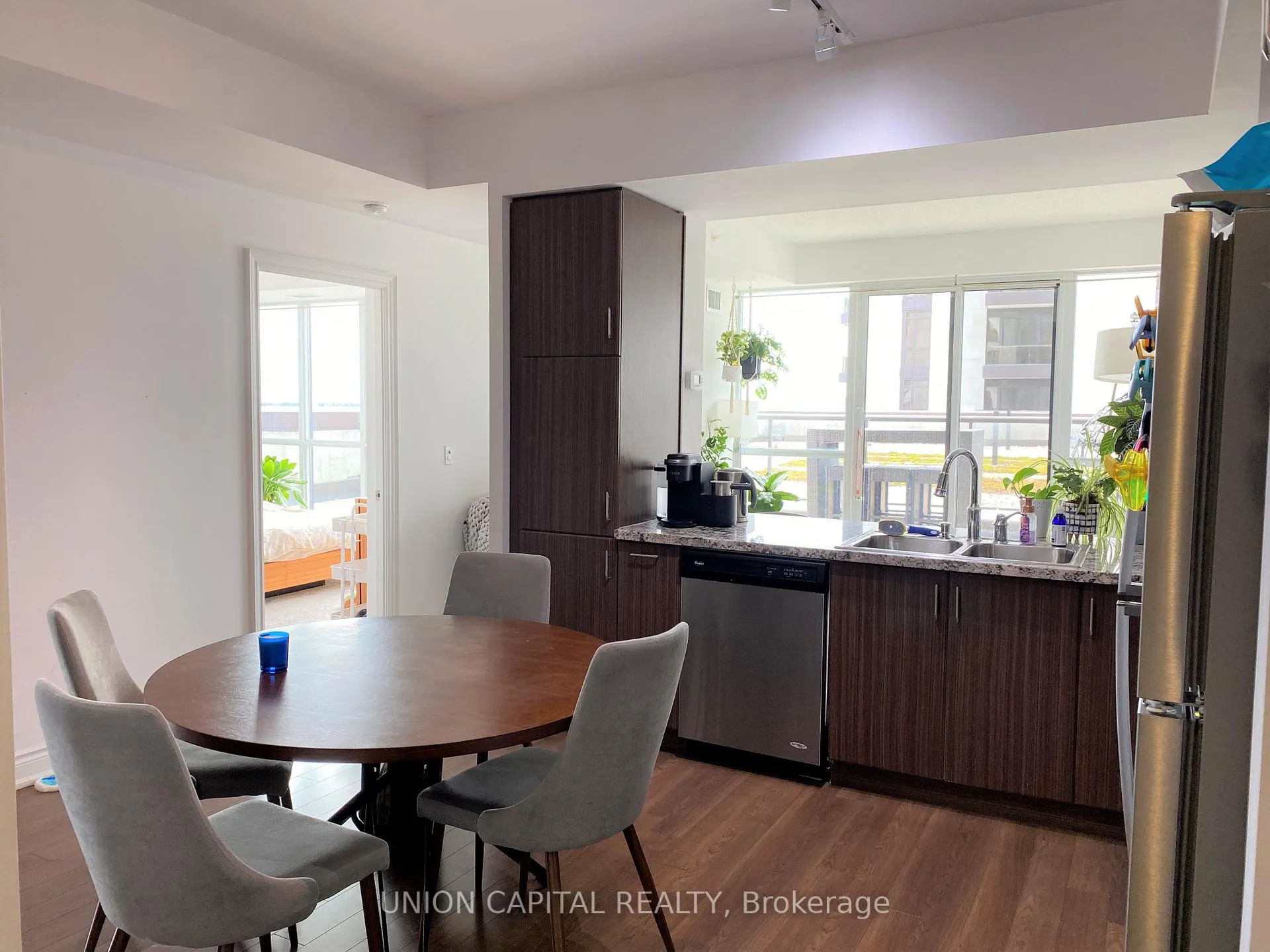 Photo 10 of Unit 1010, 38 Cedarland Drive, Markham, Unionville — HOMEH