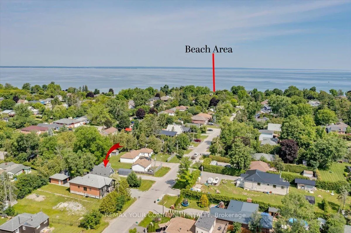 Photo 37 of 17 Farley Circle, Georgina, Historic Lakeshore Communities — HOMEH